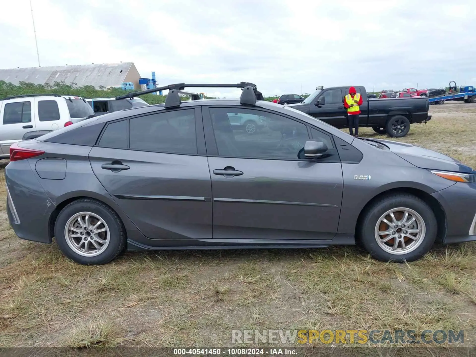 13 Photograph of a damaged car JTDKAMFP5N3219933 TOYOTA PRIUS PRIME 2022