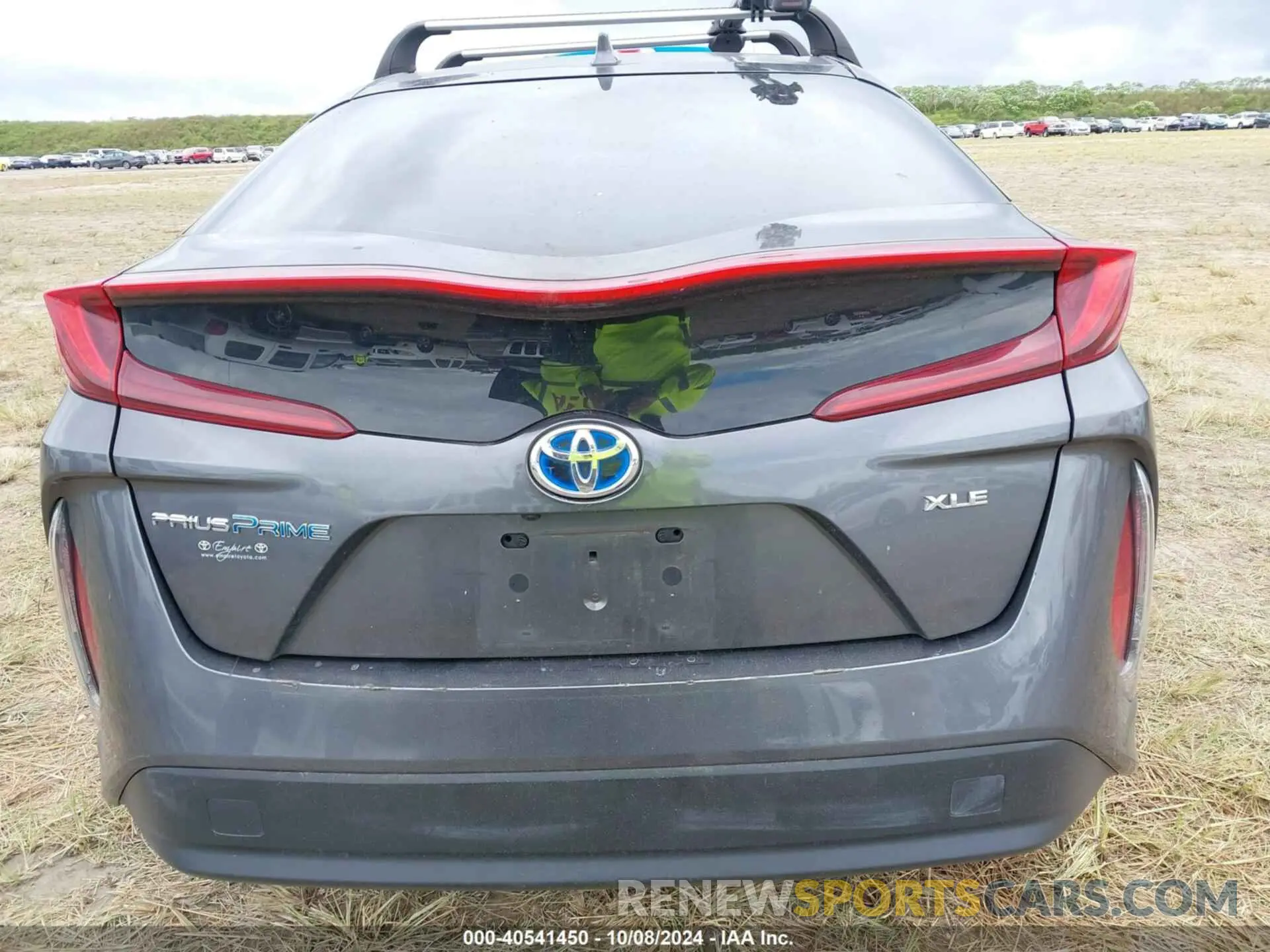 16 Photograph of a damaged car JTDKAMFP5N3219933 TOYOTA PRIUS PRIME 2022