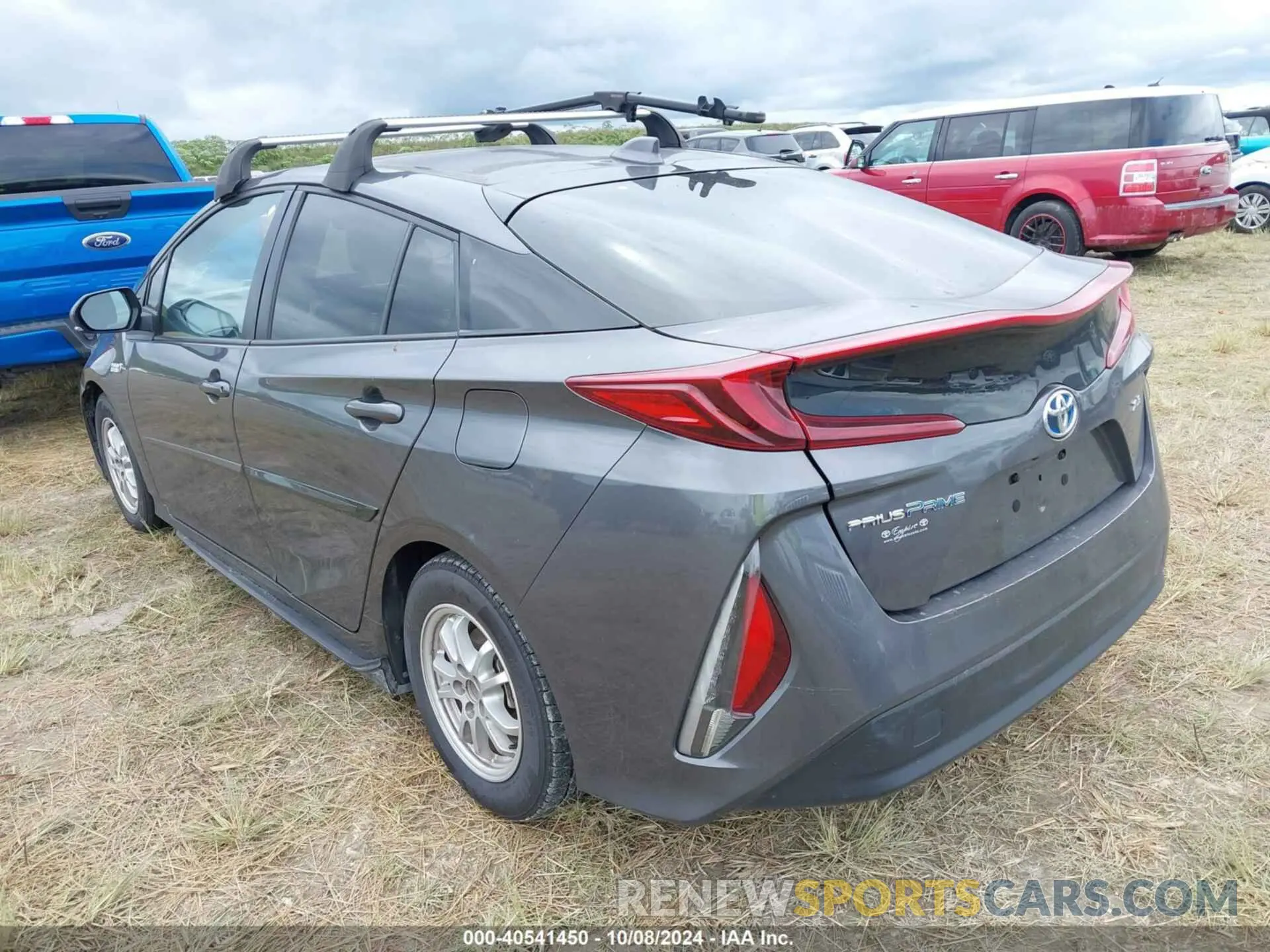 3 Photograph of a damaged car JTDKAMFP5N3219933 TOYOTA PRIUS PRIME 2022