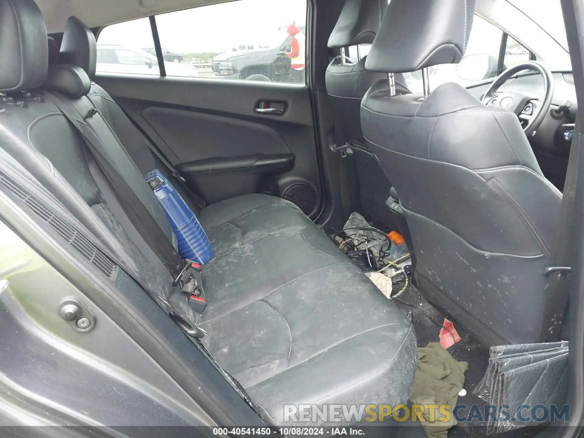 8 Photograph of a damaged car JTDKAMFP5N3219933 TOYOTA PRIUS PRIME 2022