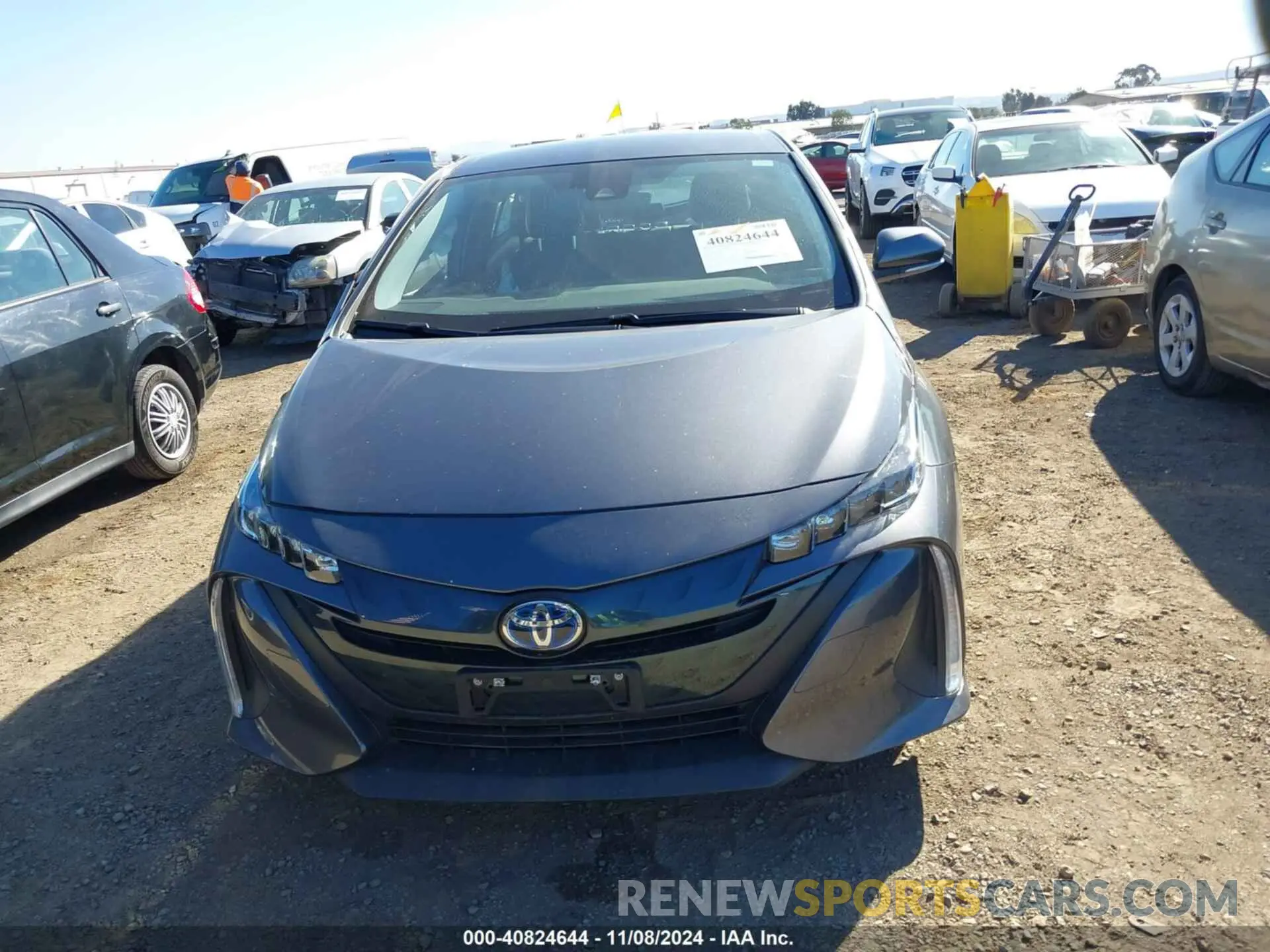 12 Photograph of a damaged car JTDKAMFP8N3202544 TOYOTA PRIUS PRIME 2022