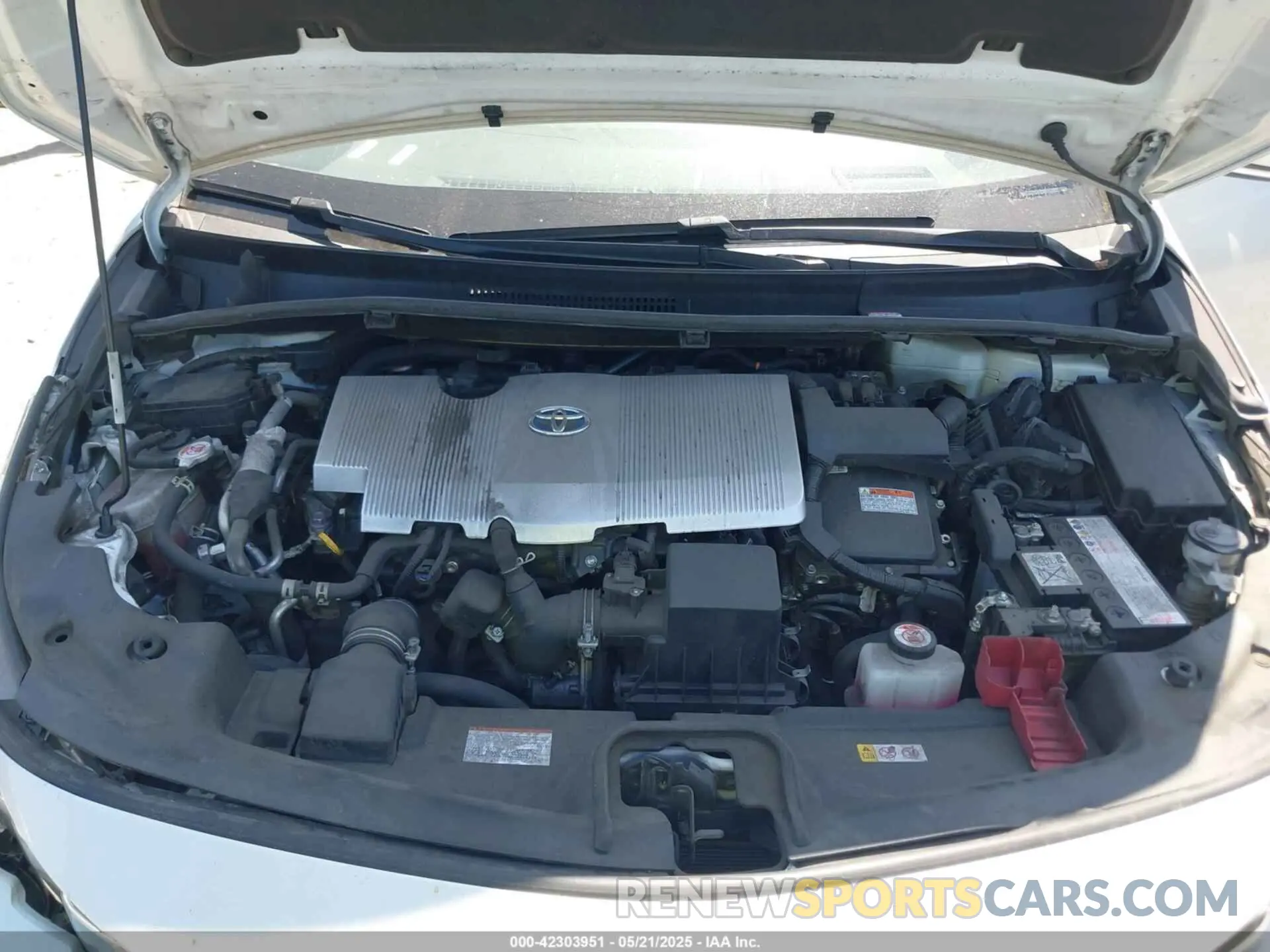 10 Photograph of a damaged car JTDKAMFP8N3204441 TOYOTA PRIUS PRIME 2022
