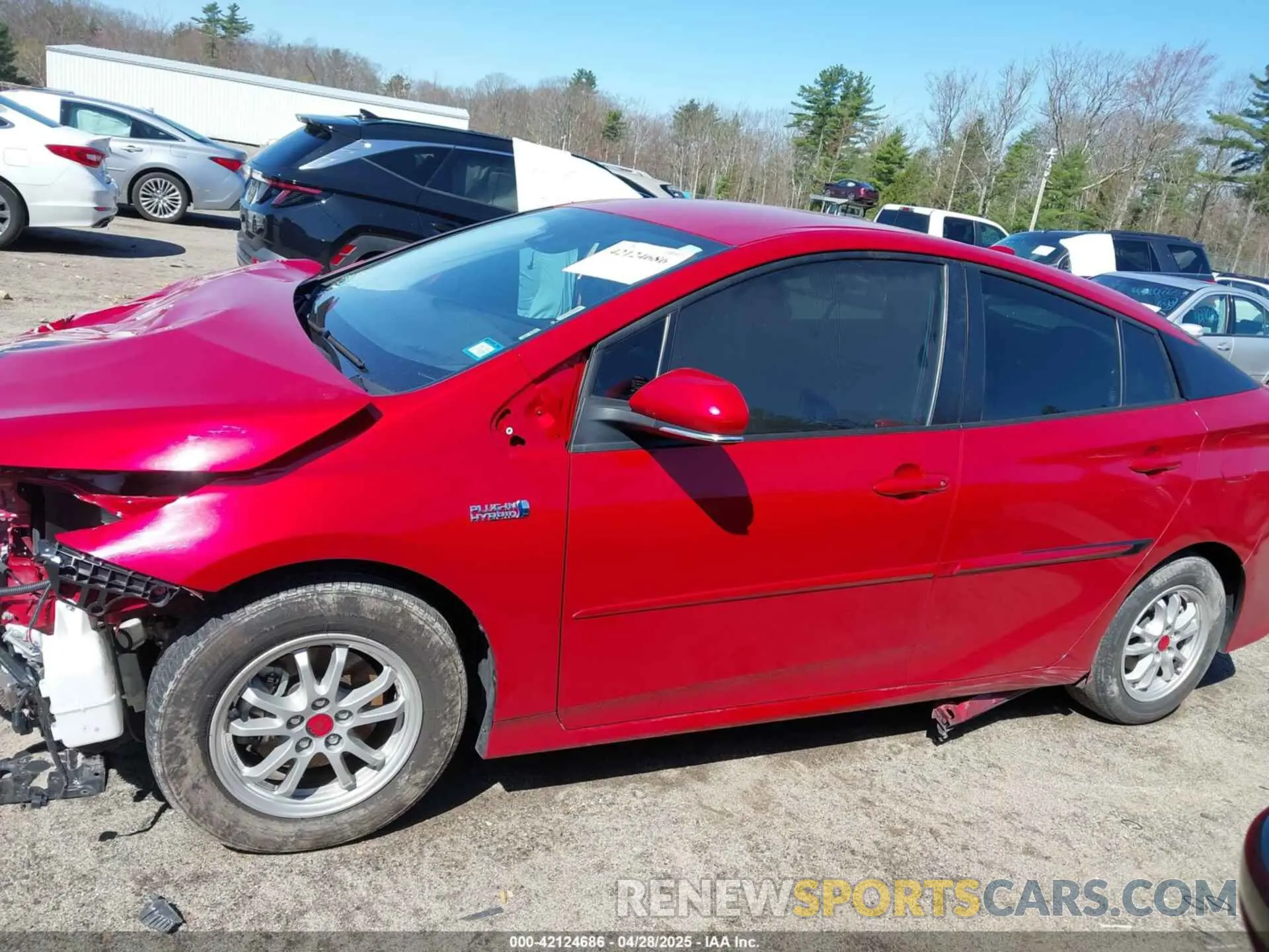 15 Photograph of a damaged car JTDKAMFP8N3212636 TOYOTA PRIUS PRIME 2022