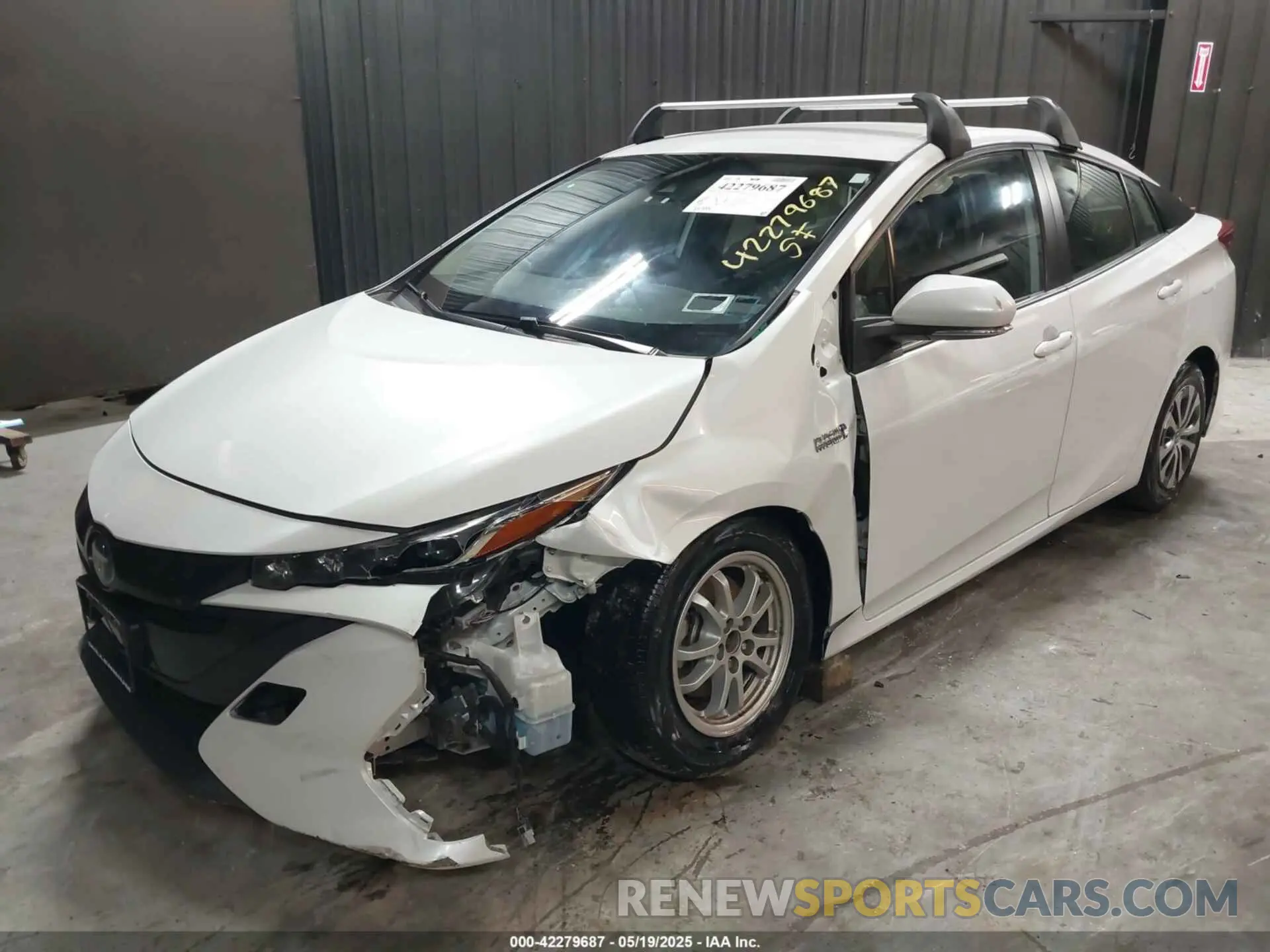 6 Photograph of a damaged car JTDKAMFP8N3214449 TOYOTA PRIUS PRIME 2022