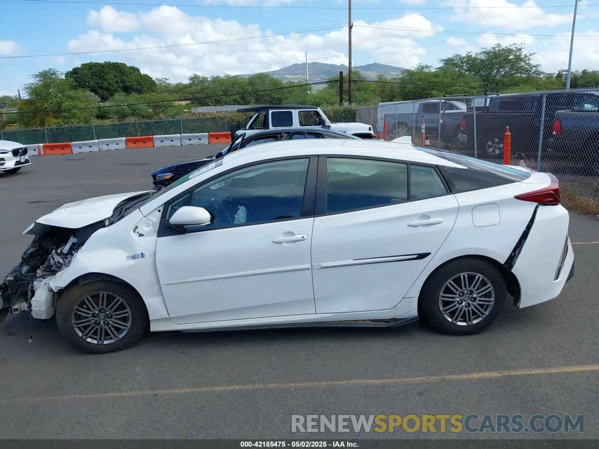 13 Photograph of a damaged car JTDKAMFPXN3202707 TOYOTA PRIUS PRIME 2022