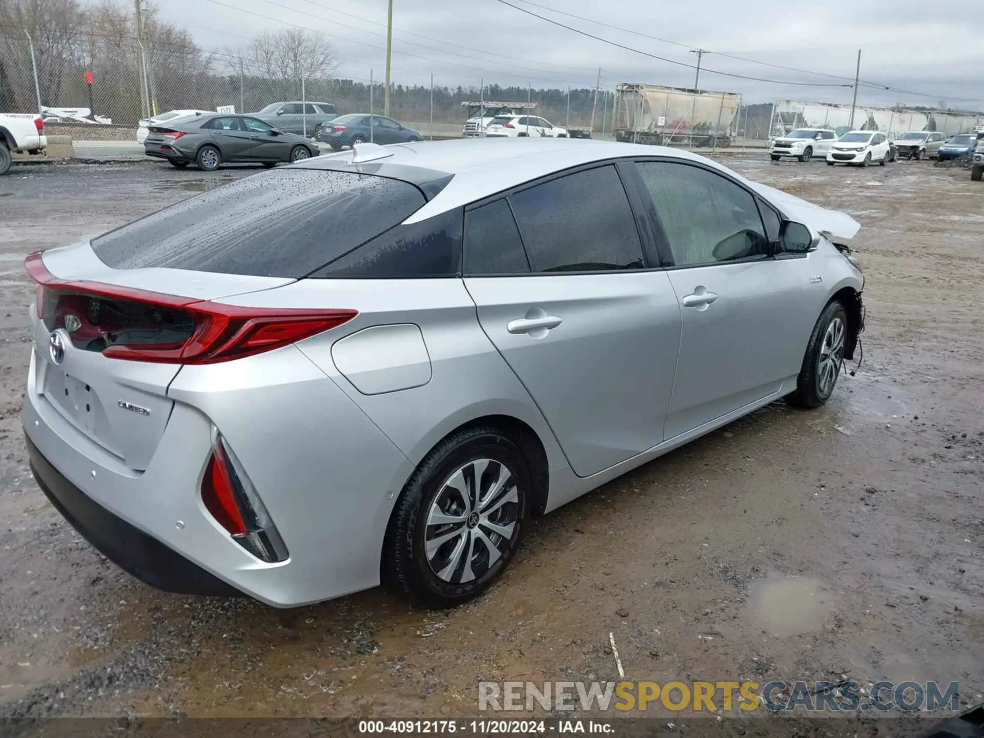 4 Photograph of a damaged car JTDKAMFPXN3225341 TOYOTA PRIUS PRIME 2022