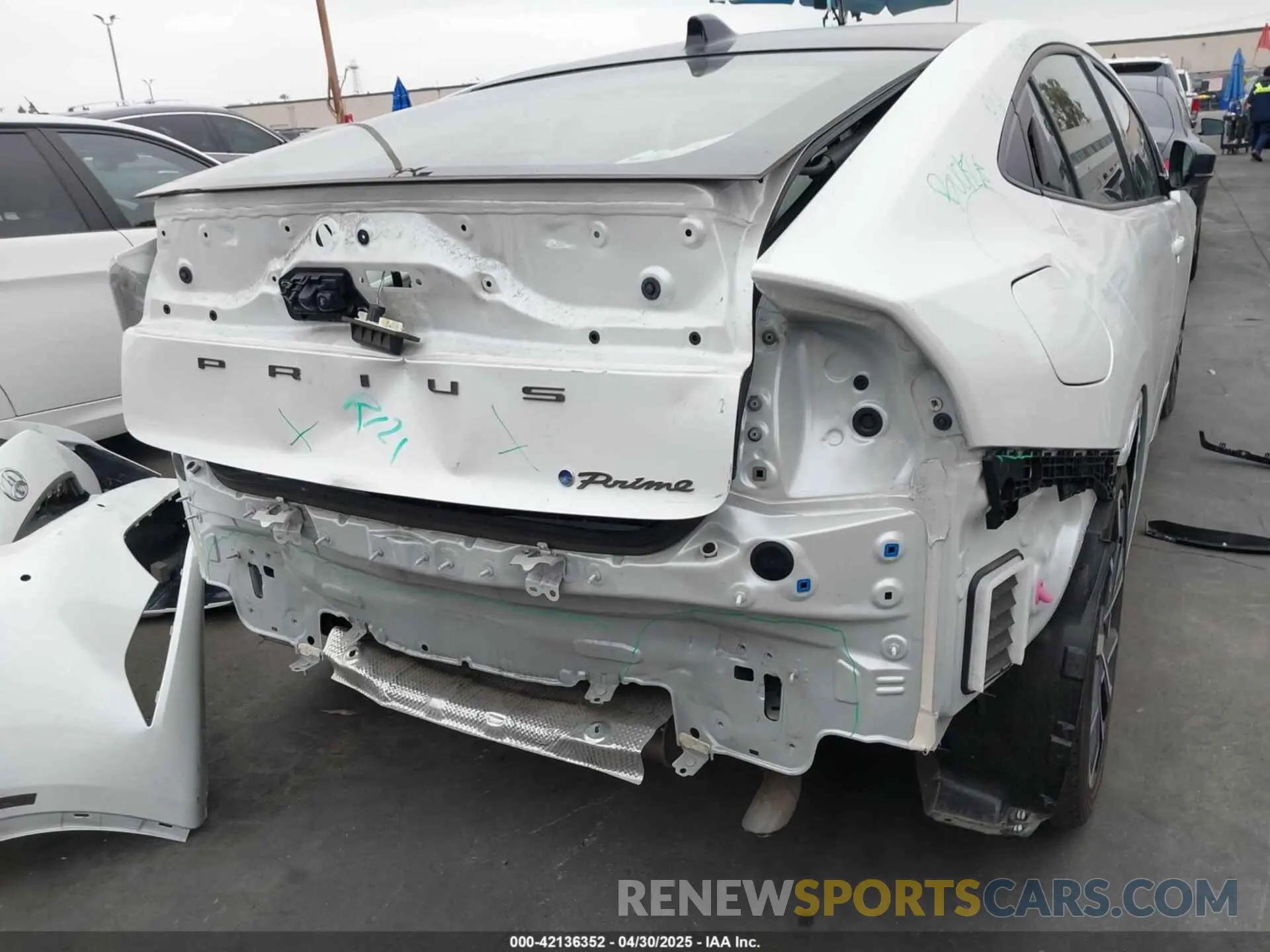 17 Photograph of a damaged car JTDACACU5P3000181 TOYOTA PRIUS PRIME 2023