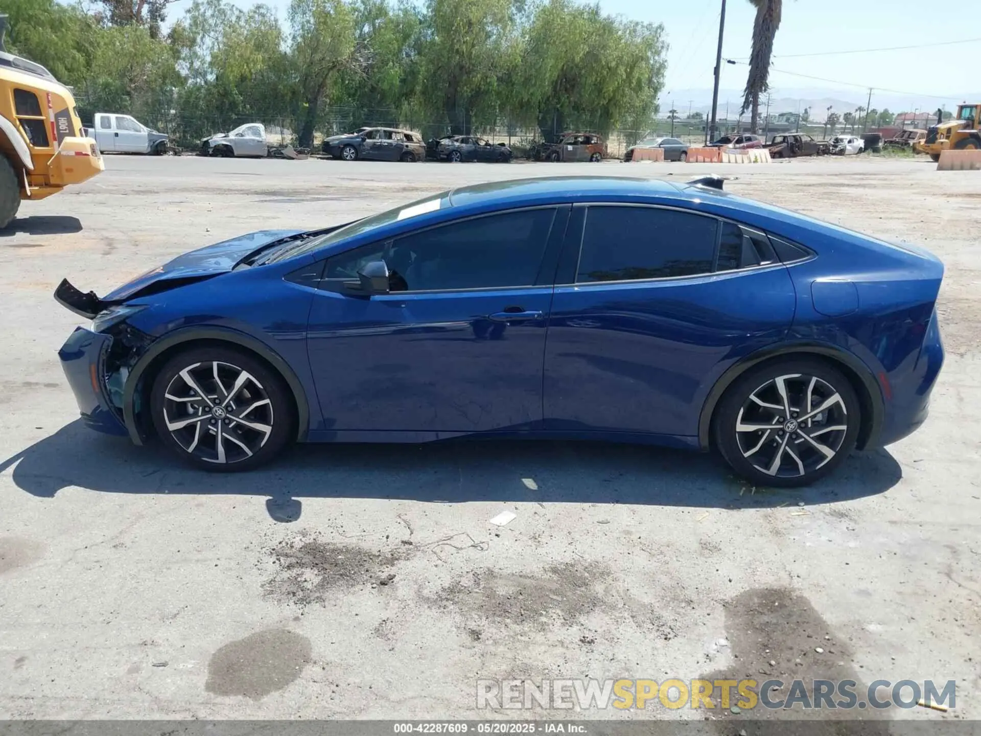 14 Photograph of a damaged car JTDACACUXP3010141 TOYOTA PRIUS PRIME 2023