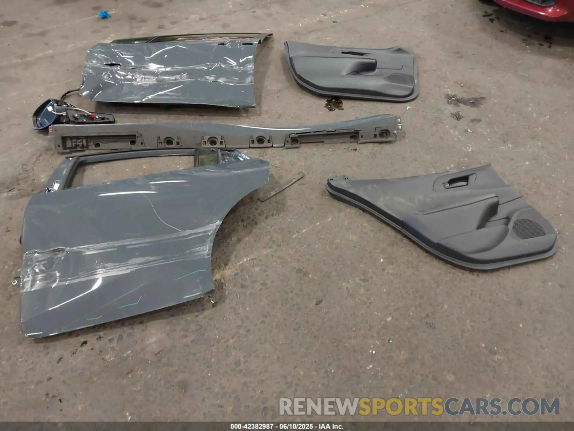 12 Photograph of a damaged car JTDACACU0R3022382 TOYOTA PRIUS PRIME 2024