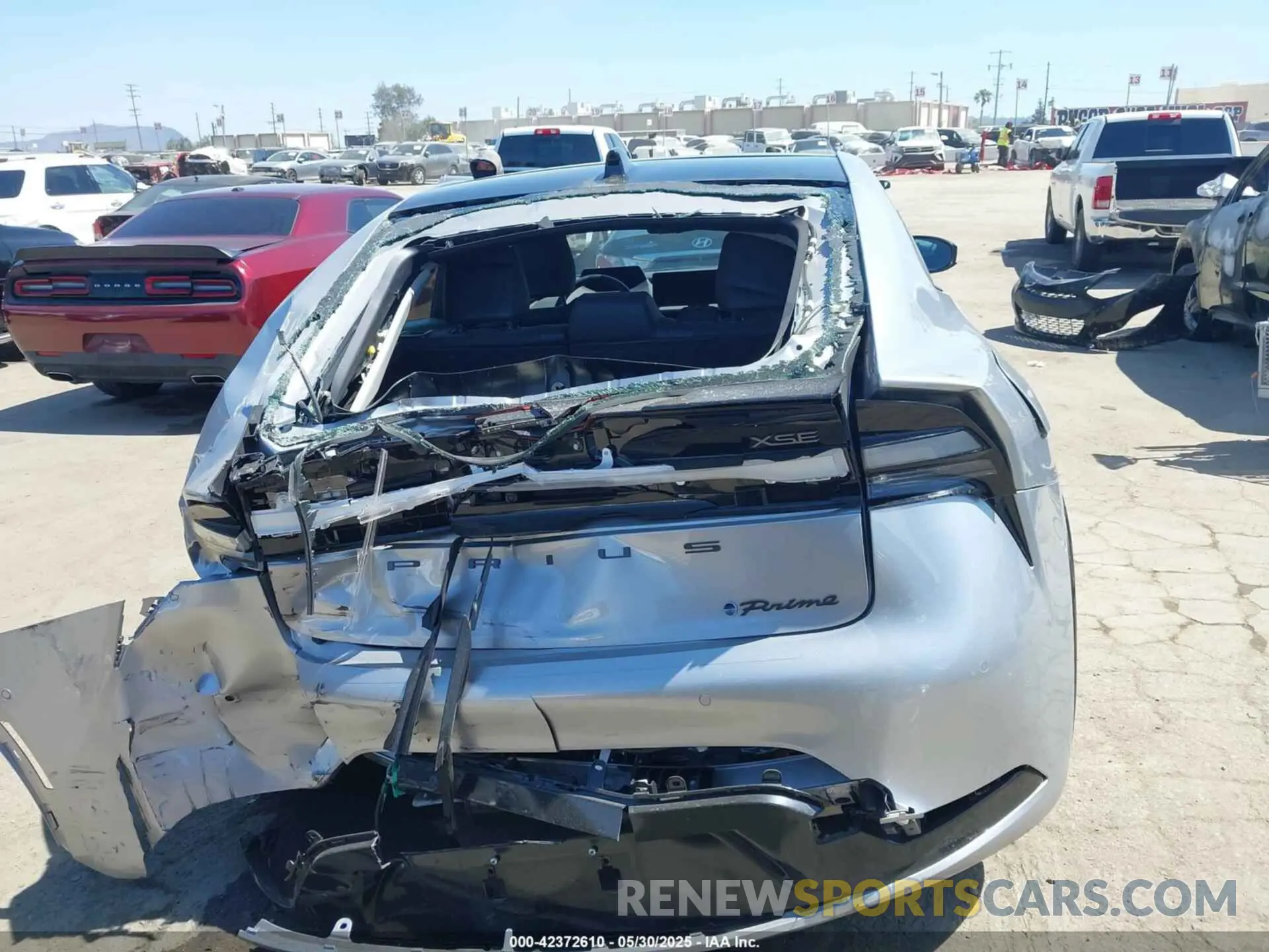 16 Photograph of a damaged car JTDACACU2R3029530 TOYOTA PRIUS PRIME 2024
