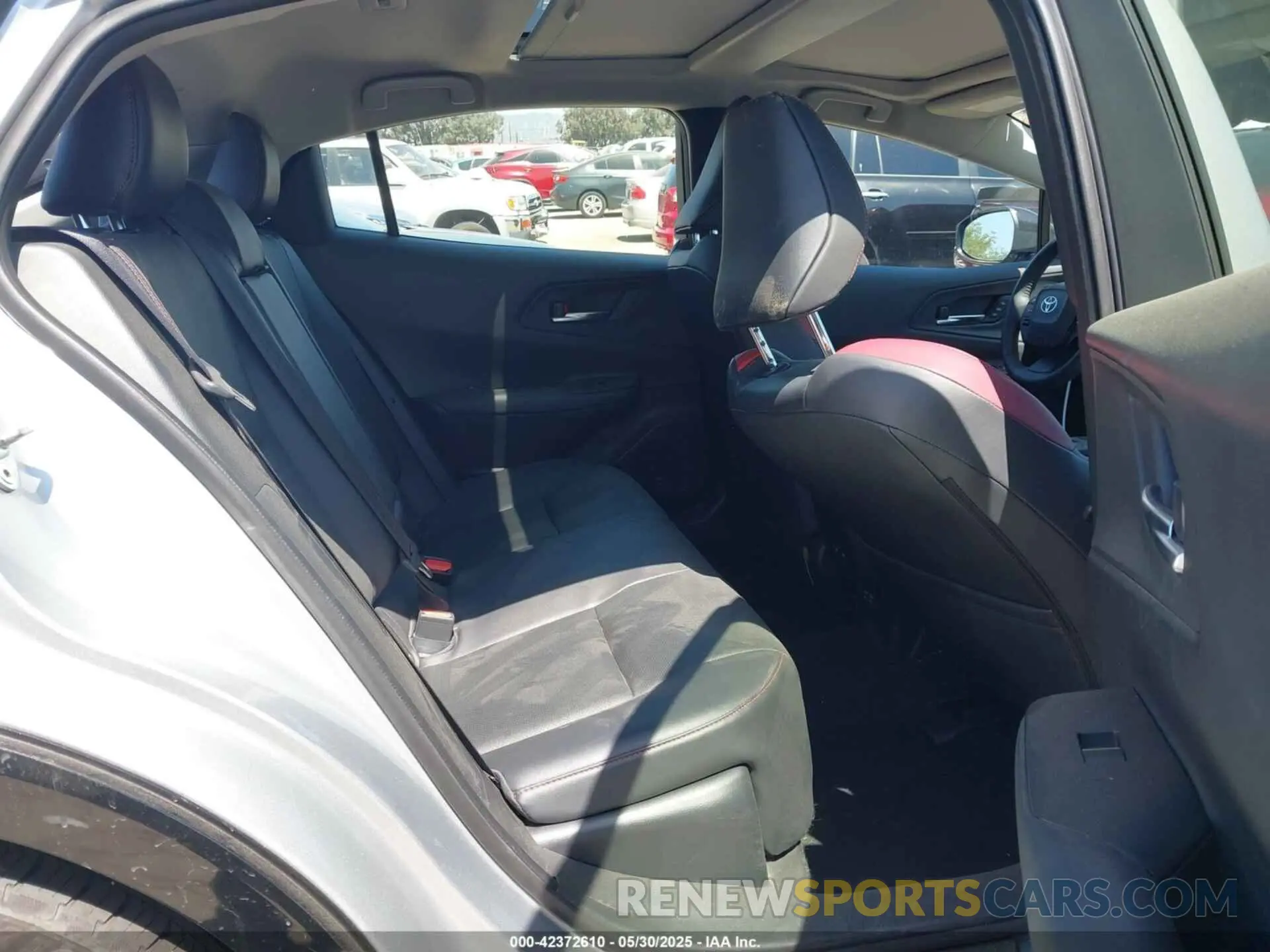 8 Photograph of a damaged car JTDACACU2R3029530 TOYOTA PRIUS PRIME 2024