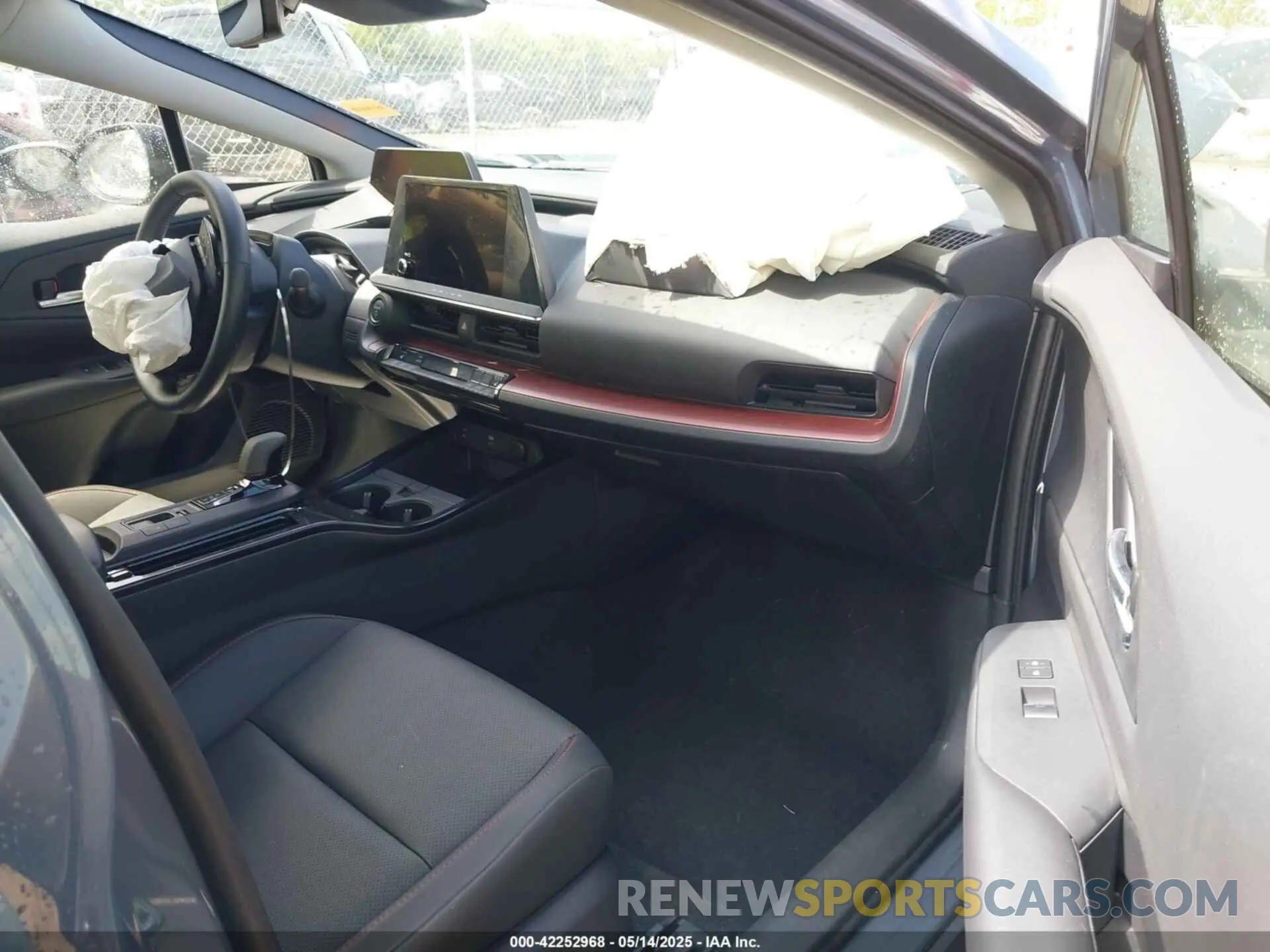 5 Photograph of a damaged car JTDACACU2R3029933 TOYOTA PRIUS PRIME 2024