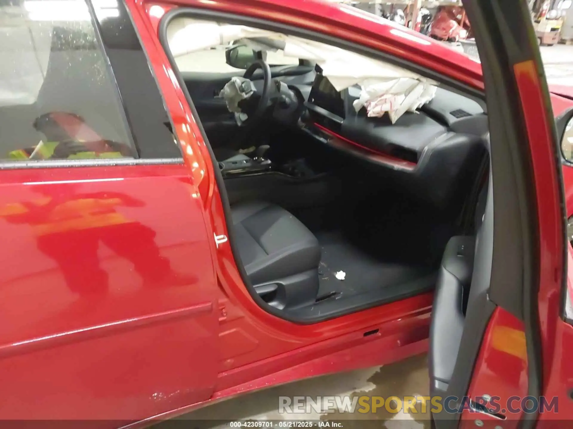 5 Photograph of a damaged car JTDACACU7R3033444 TOYOTA PRIUS PRIME 2024