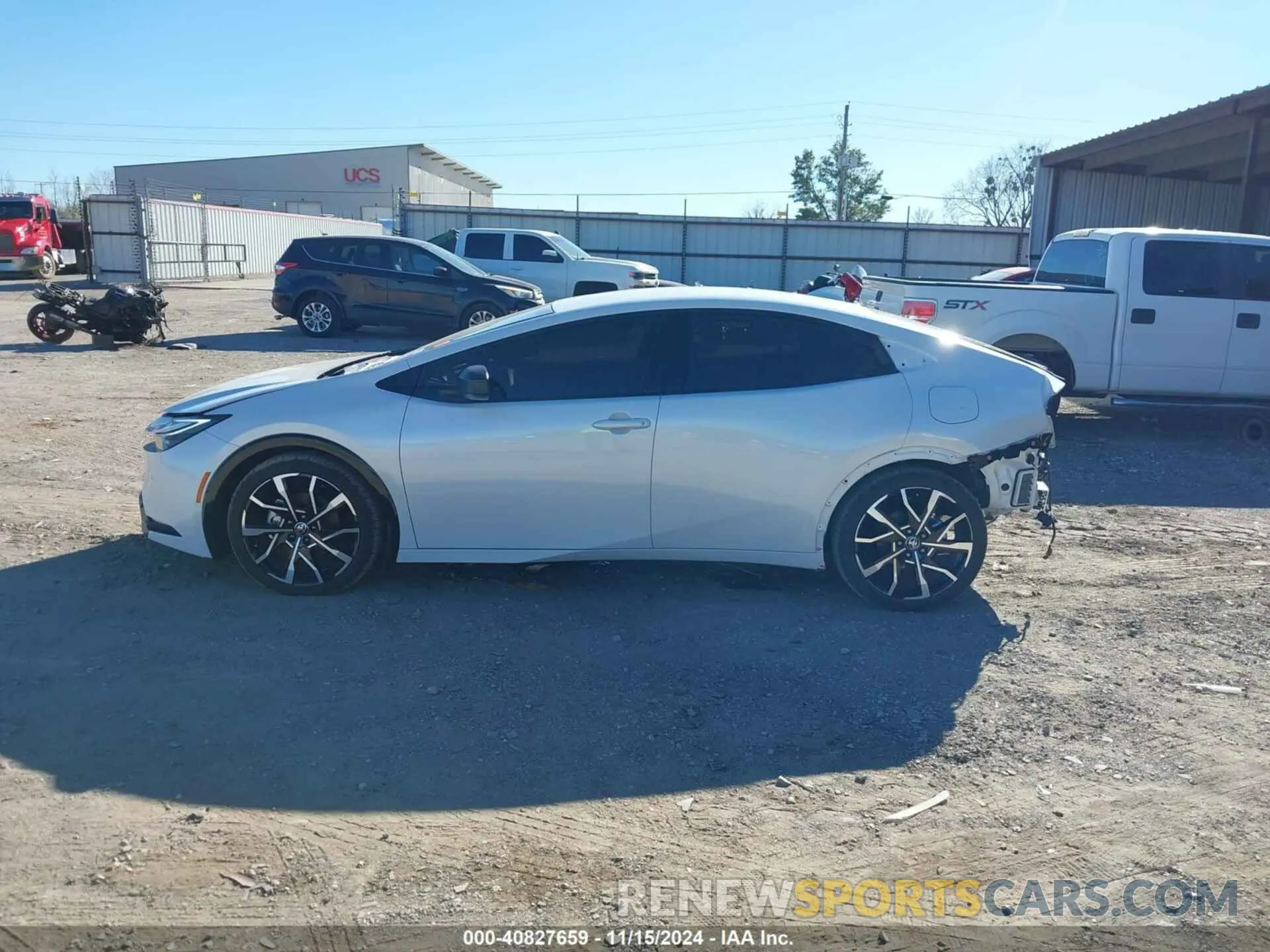 15 Photograph of a damaged car JTDACACU9R3026799 TOYOTA PRIUS PRIME 2024