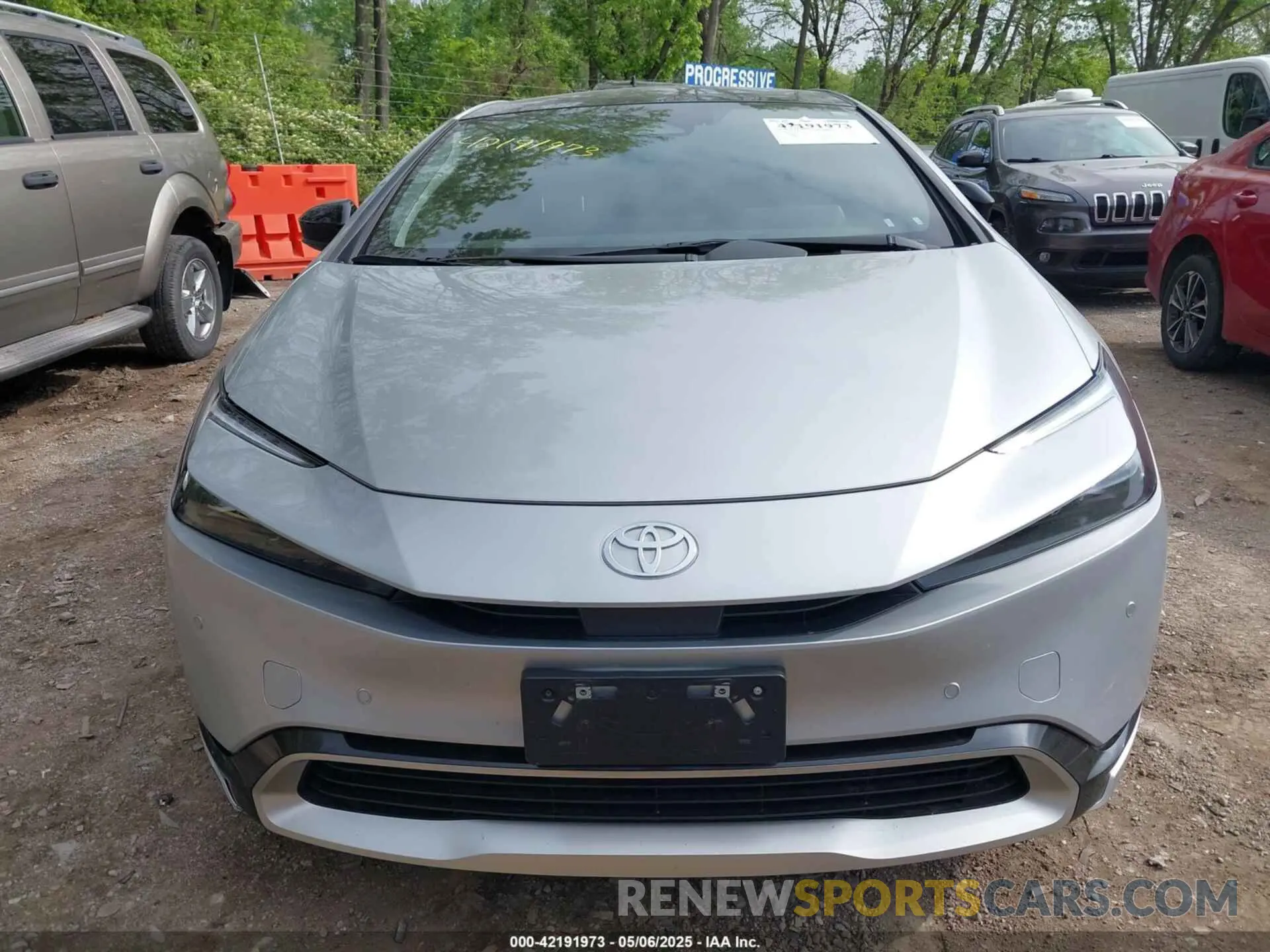 12 Photograph of a damaged car JTDACACUXR3017433 TOYOTA PRIUS PRIME 2024