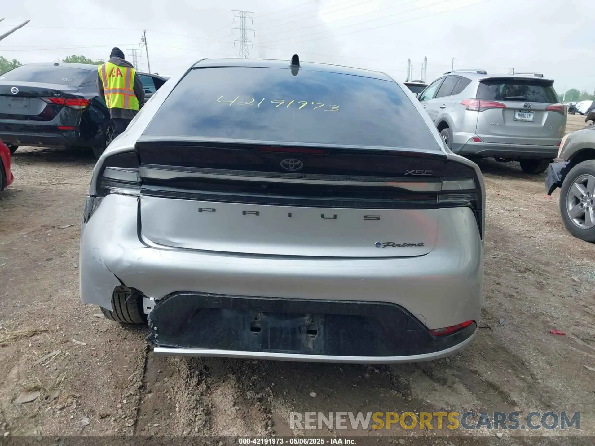 16 Photograph of a damaged car JTDACACUXR3017433 TOYOTA PRIUS PRIME 2024