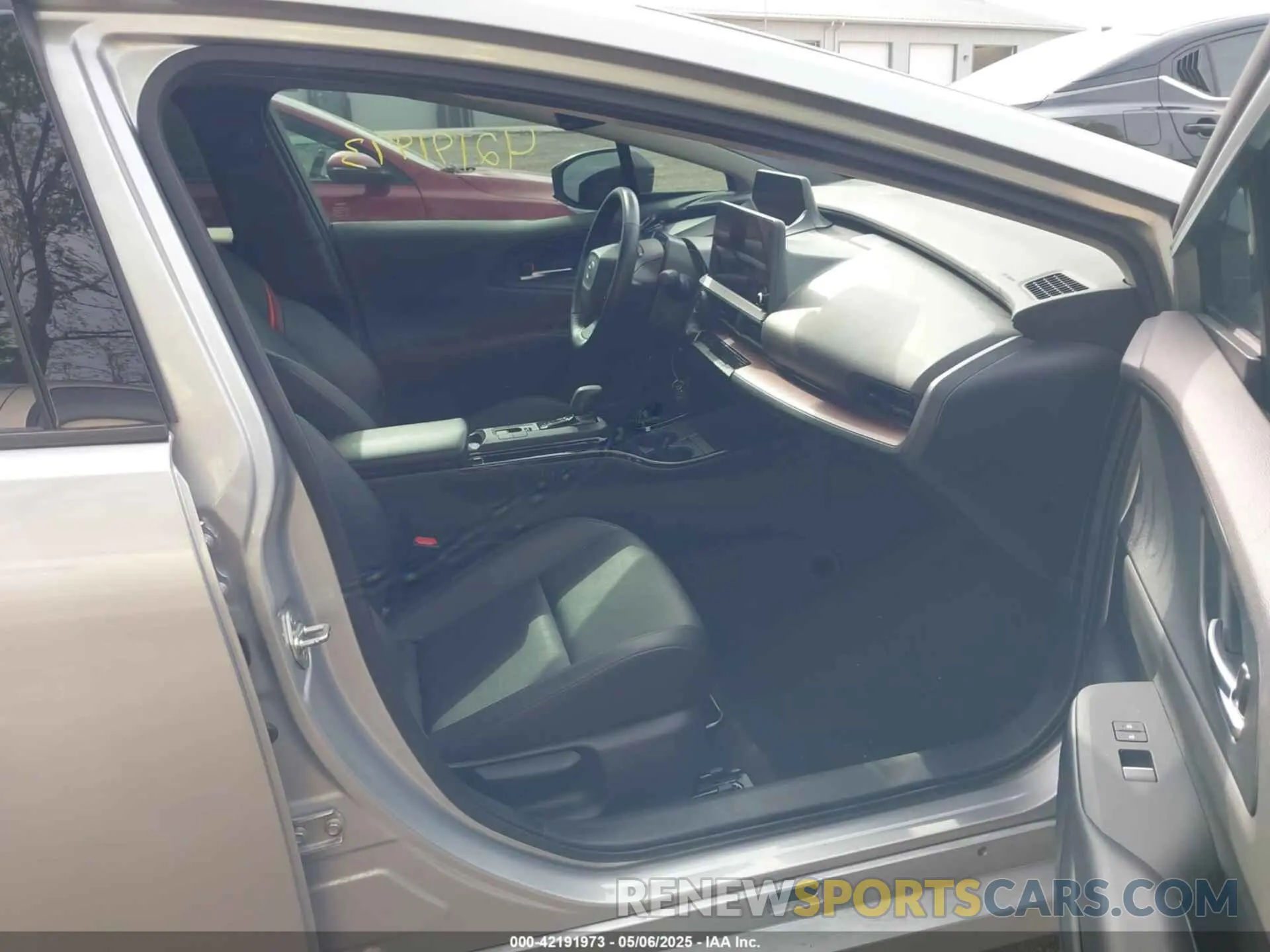 5 Photograph of a damaged car JTDACACUXR3017433 TOYOTA PRIUS PRIME 2024