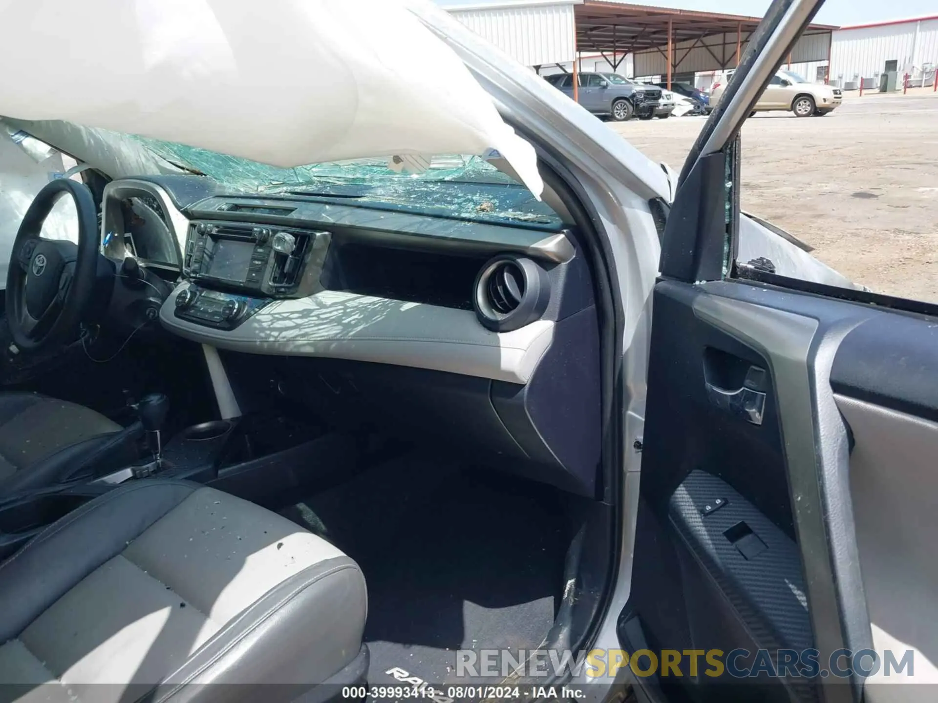 5 Photograph of a damaged car 2T3WFREV2FW165795 TOYOTA RAV4 2015