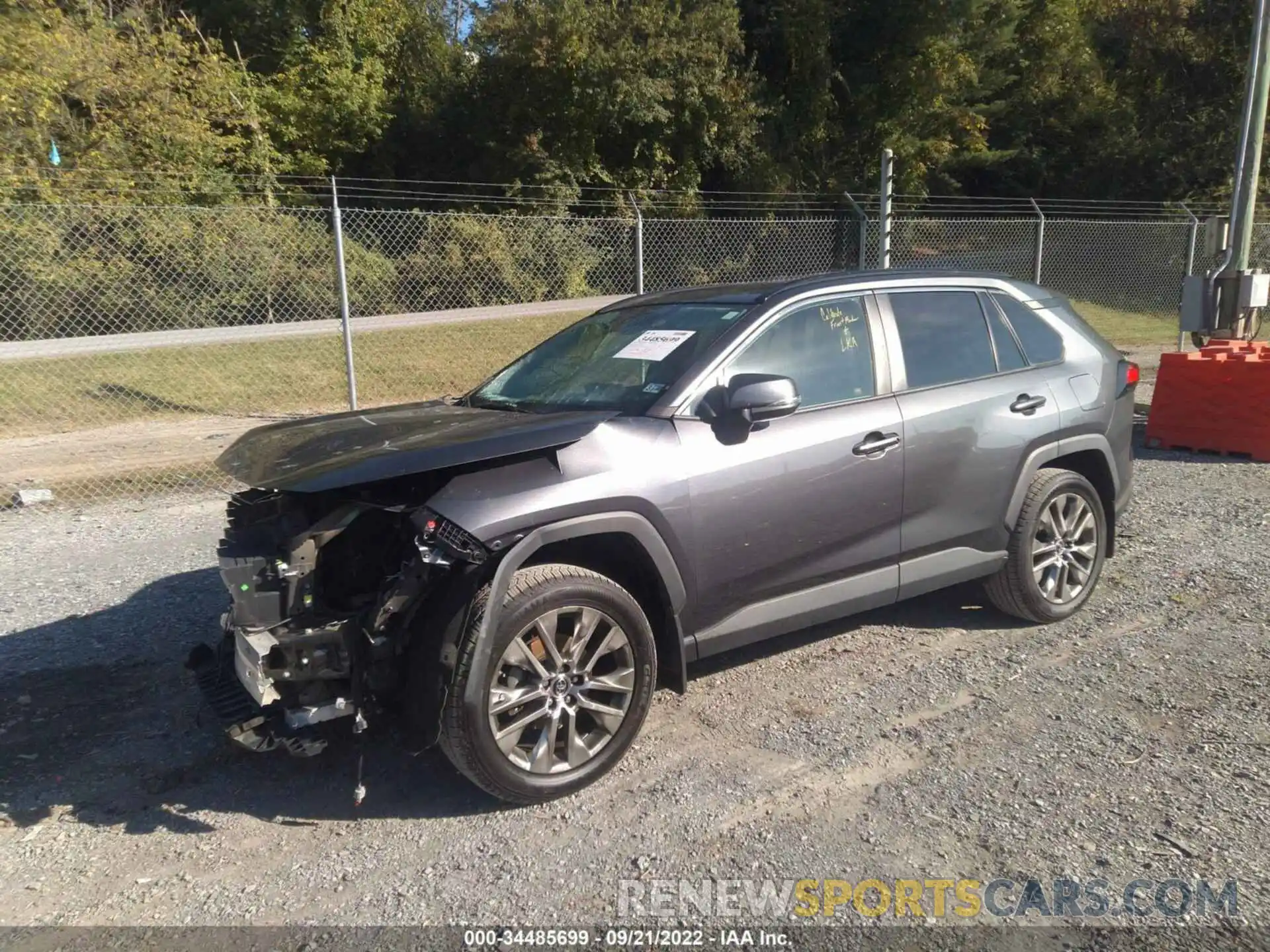 2 Photograph of a damaged car 2T3A1RFV0KC038790 TOYOTA RAV4 2019