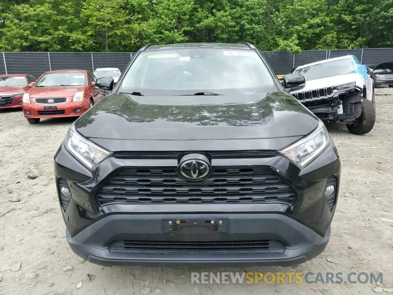 5 Photograph of a damaged car 2T3A1RFV0KW045074 TOYOTA RAV4 2019