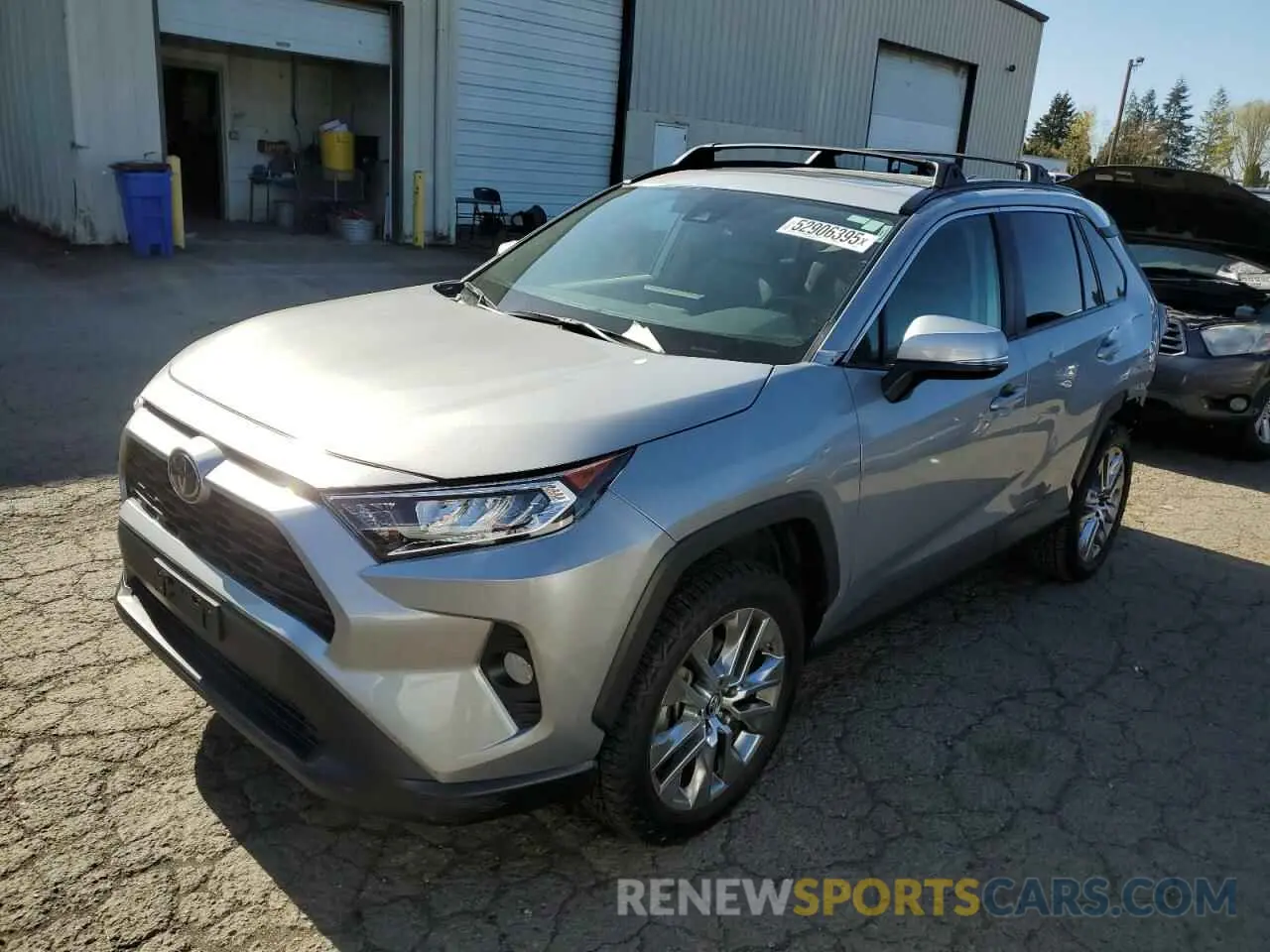 1 Photograph of a damaged car 2T3A1RFV0KW051537 TOYOTA RAV4 2019