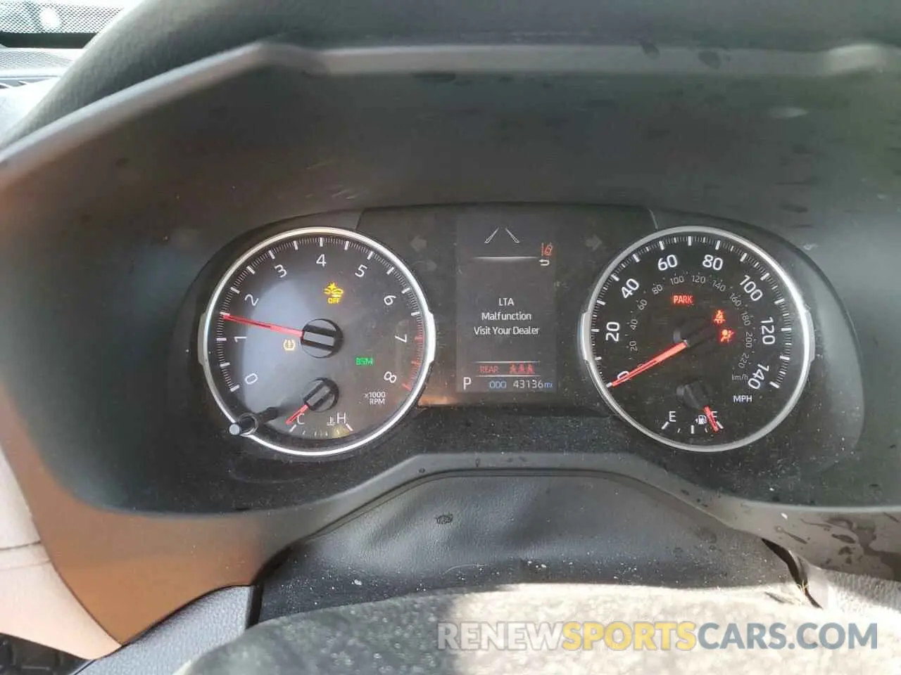 9 Photograph of a damaged car 2T3A1RFV1KC012120 TOYOTA RAV4 2019
