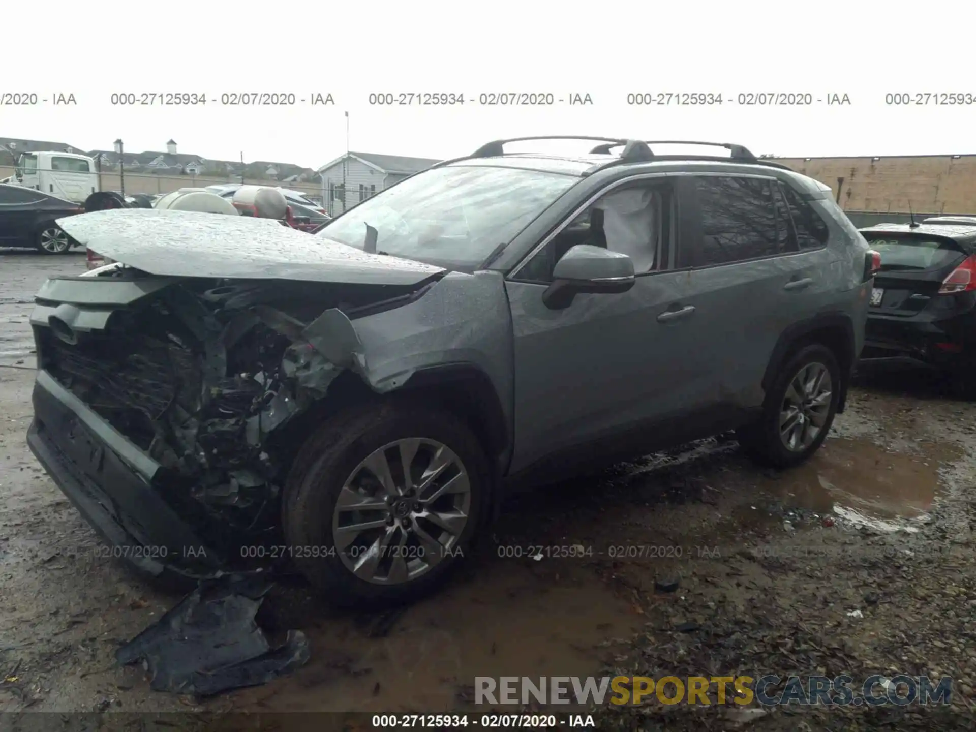 2 Photograph of a damaged car 2T3A1RFV1KW016425 TOYOTA RAV4 2019