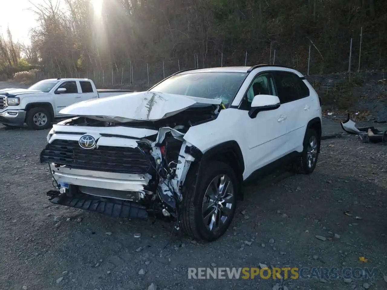 2 Photograph of a damaged car 2T3A1RFV1KW059680 TOYOTA RAV4 2019