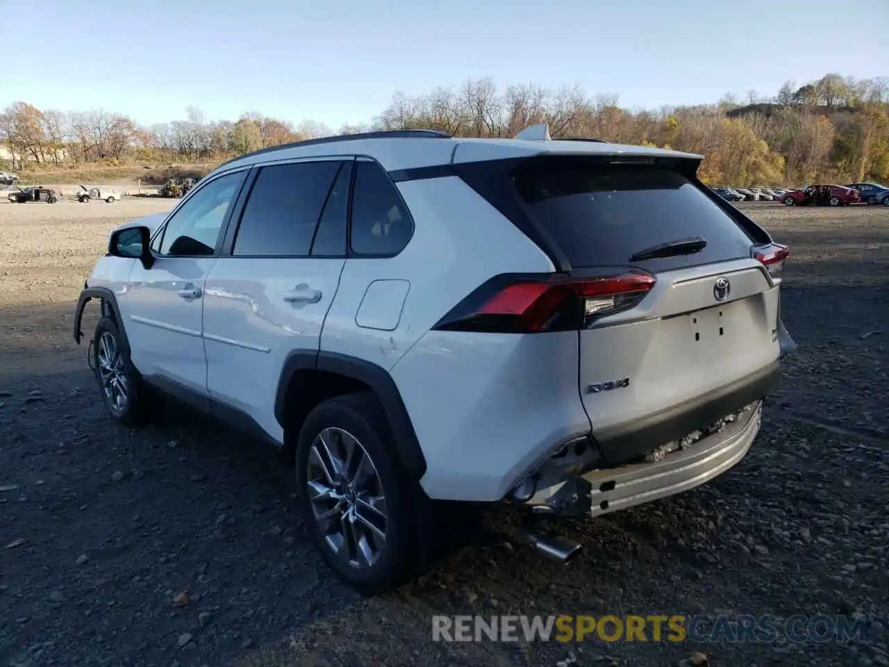 3 Photograph of a damaged car 2T3A1RFV1KW059680 TOYOTA RAV4 2019