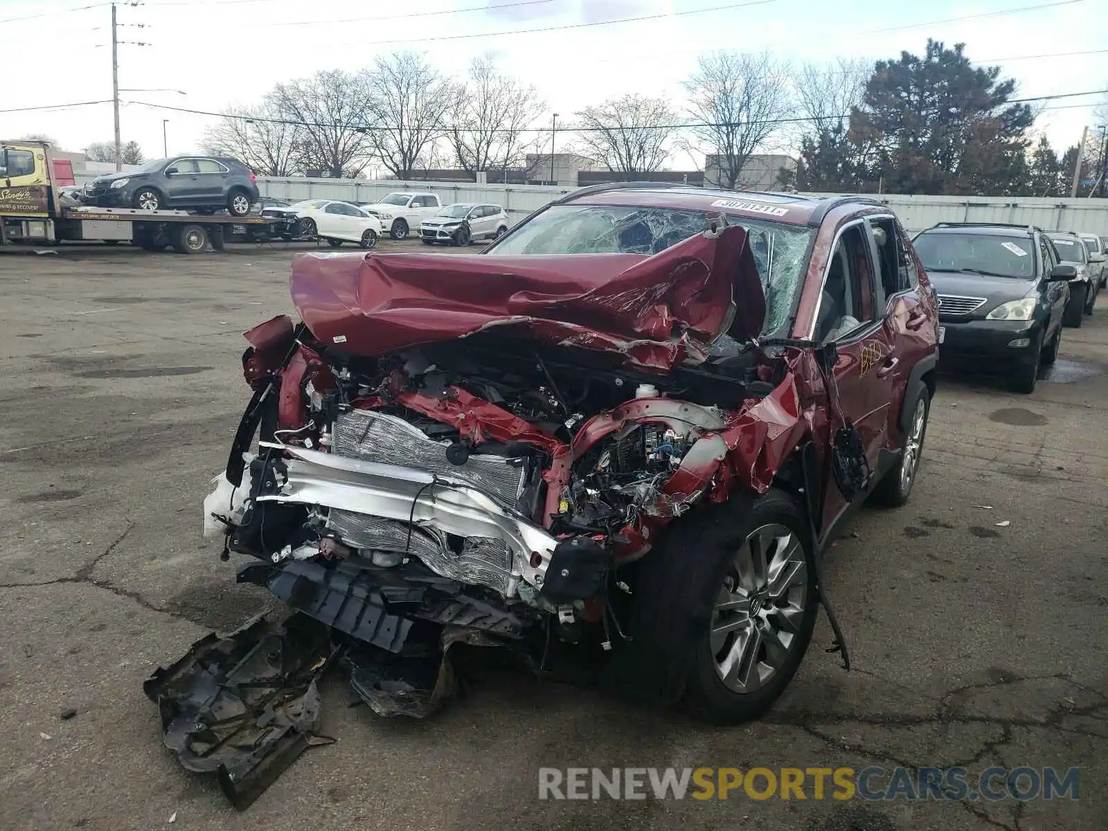 2 Photograph of a damaged car 2T3A1RFV1KW078018 TOYOTA RAV4 2019