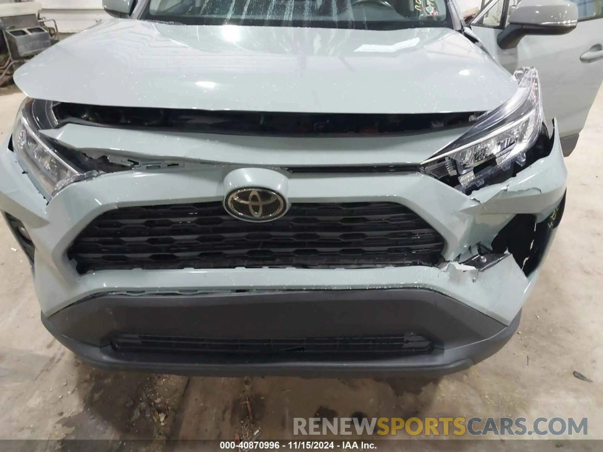 6 Photograph of a damaged car 2T3A1RFV2KC030111 TOYOTA RAV4 2019