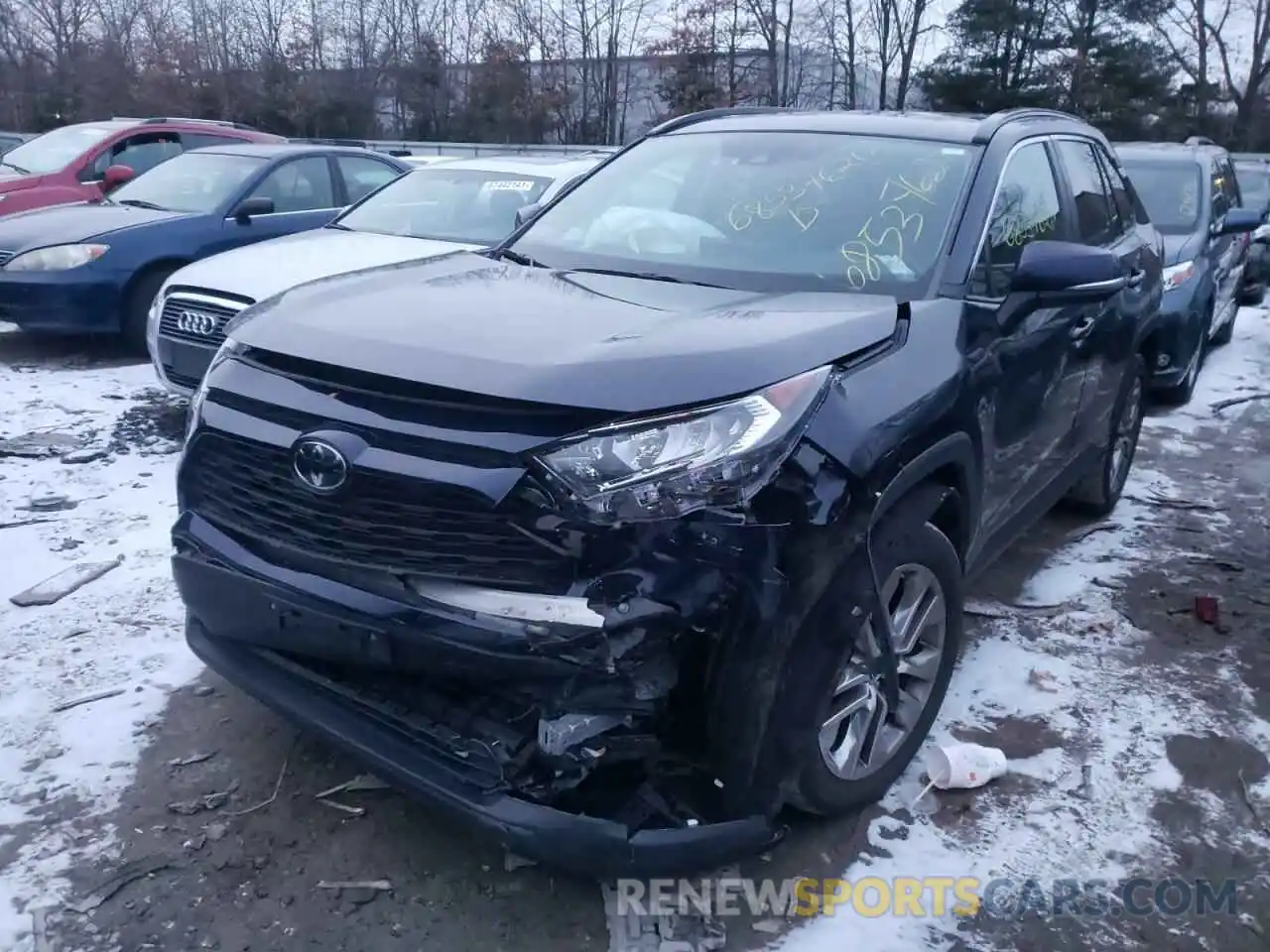 2 Photograph of a damaged car 2T3A1RFV2KC036734 TOYOTA RAV4 2019