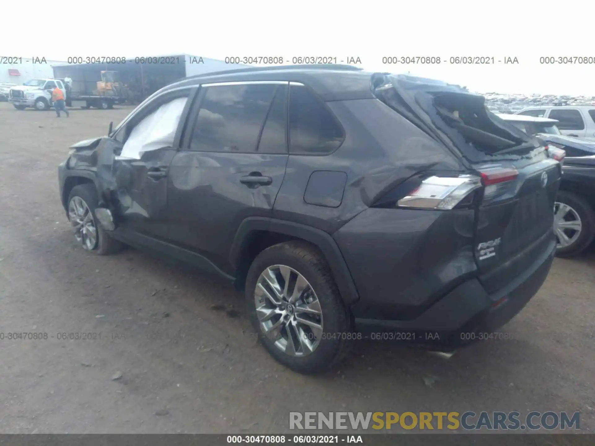 3 Photograph of a damaged car 2T3A1RFV2KW054679 TOYOTA RAV4 2019