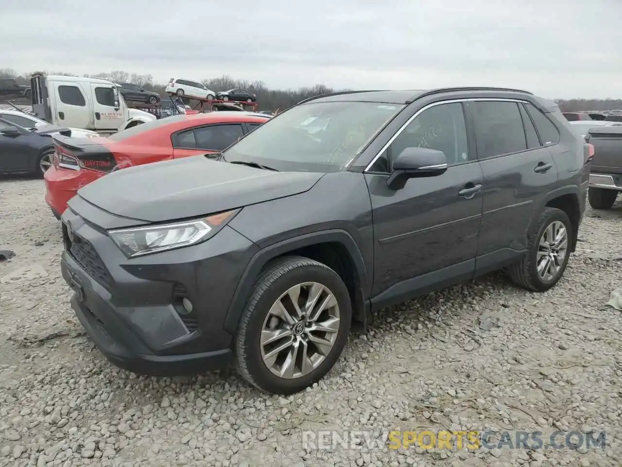 1 Photograph of a damaged car 2T3A1RFV2KW065679 TOYOTA RAV4 2019