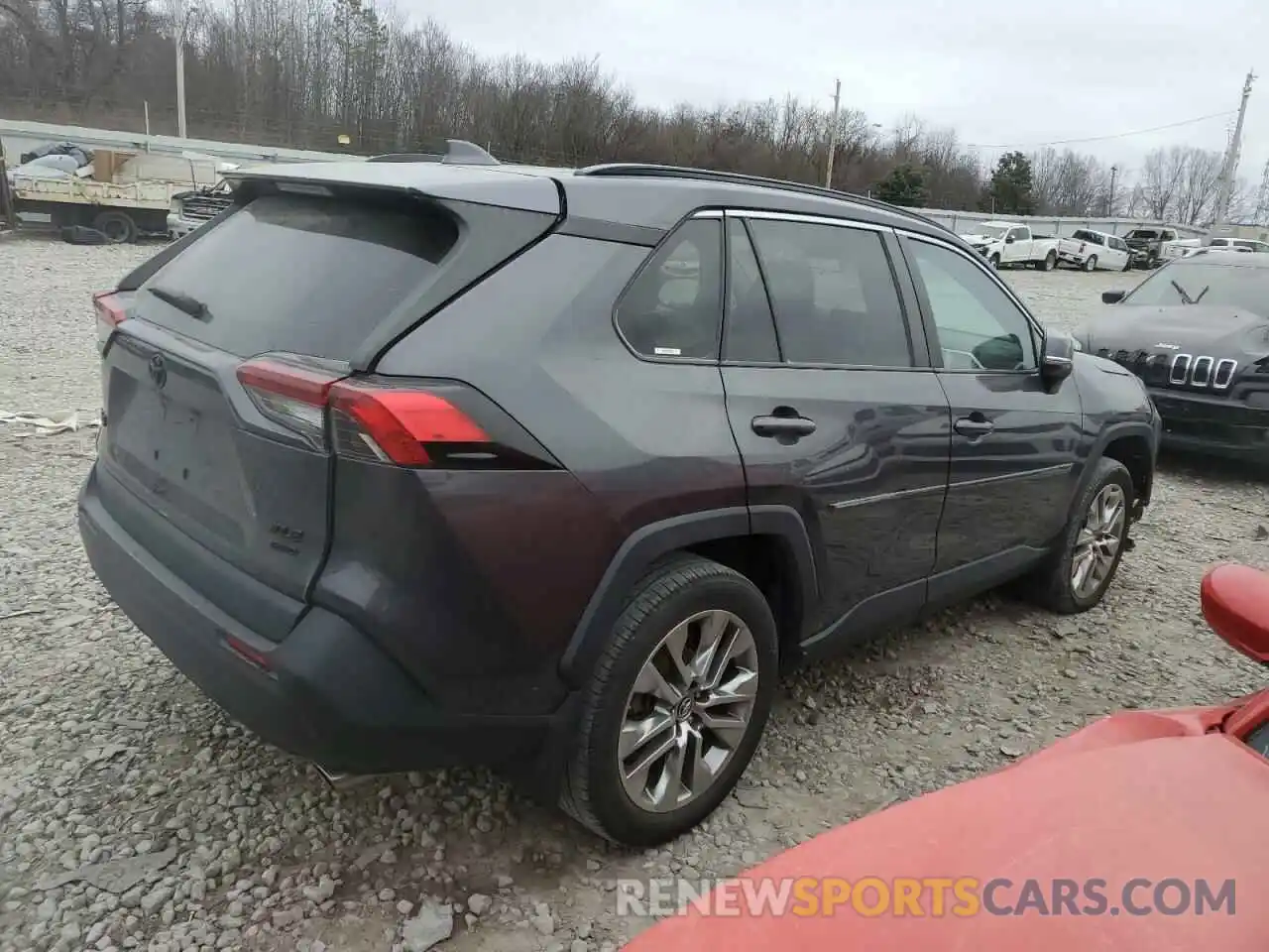 3 Photograph of a damaged car 2T3A1RFV2KW065679 TOYOTA RAV4 2019