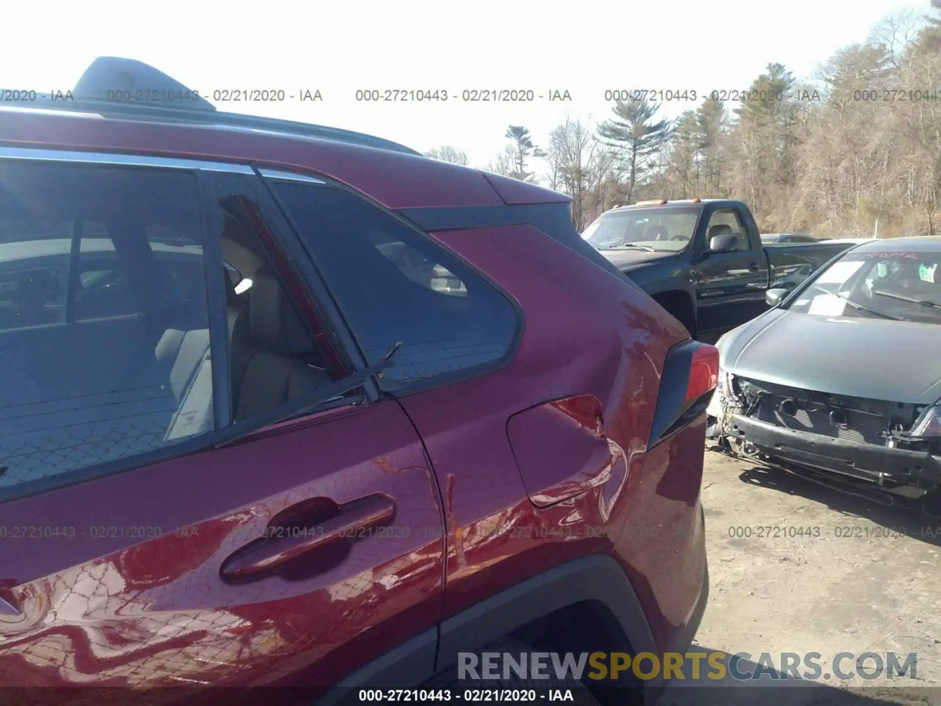 6 Photograph of a damaged car 2T3A1RFV3KC027976 TOYOTA RAV4 2019