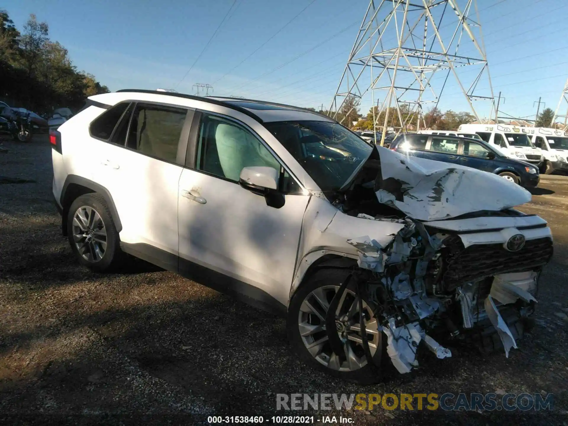 1 Photograph of a damaged car 2T3A1RFV3KW053038 TOYOTA RAV4 2019