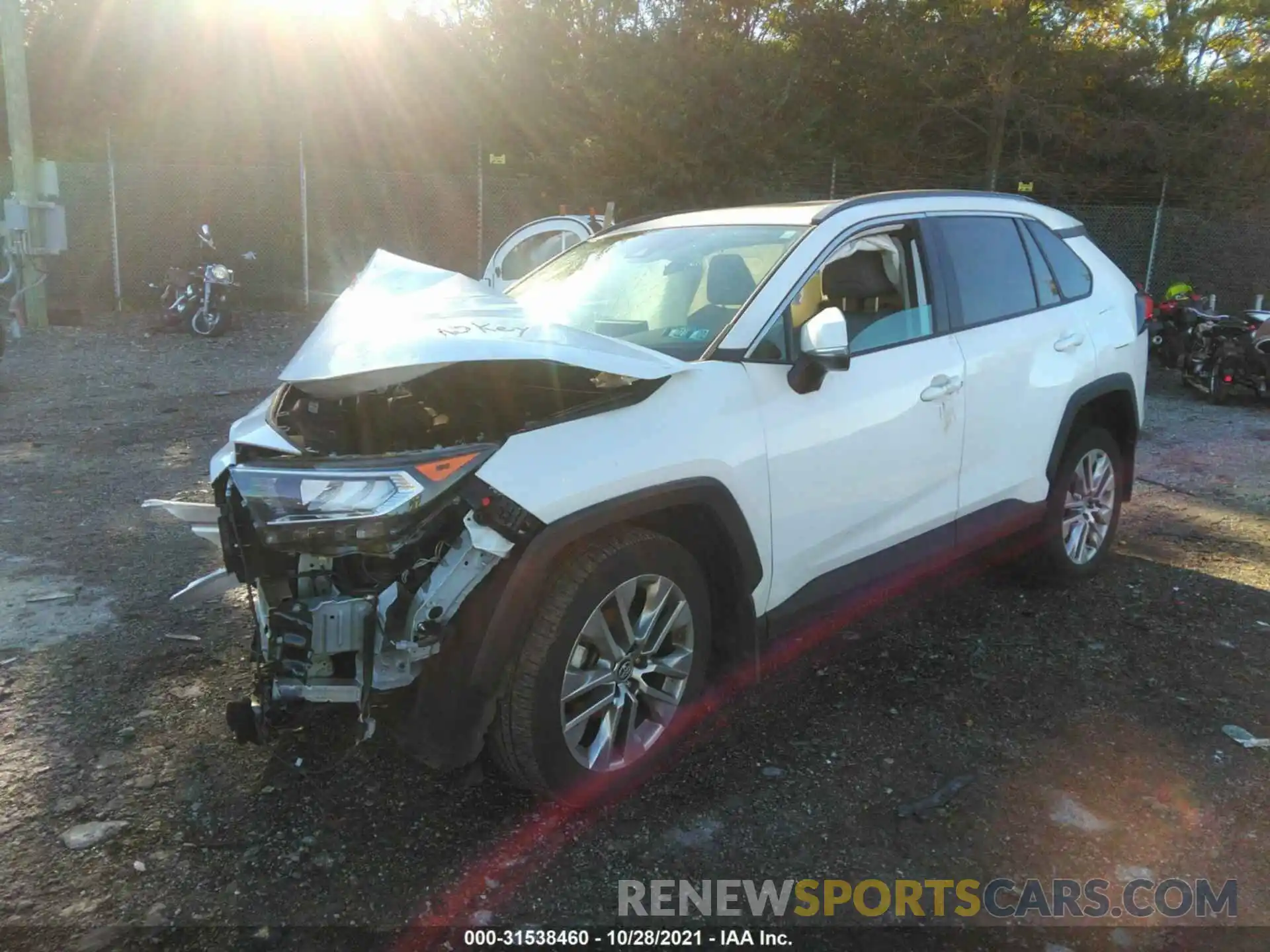 2 Photograph of a damaged car 2T3A1RFV3KW053038 TOYOTA RAV4 2019