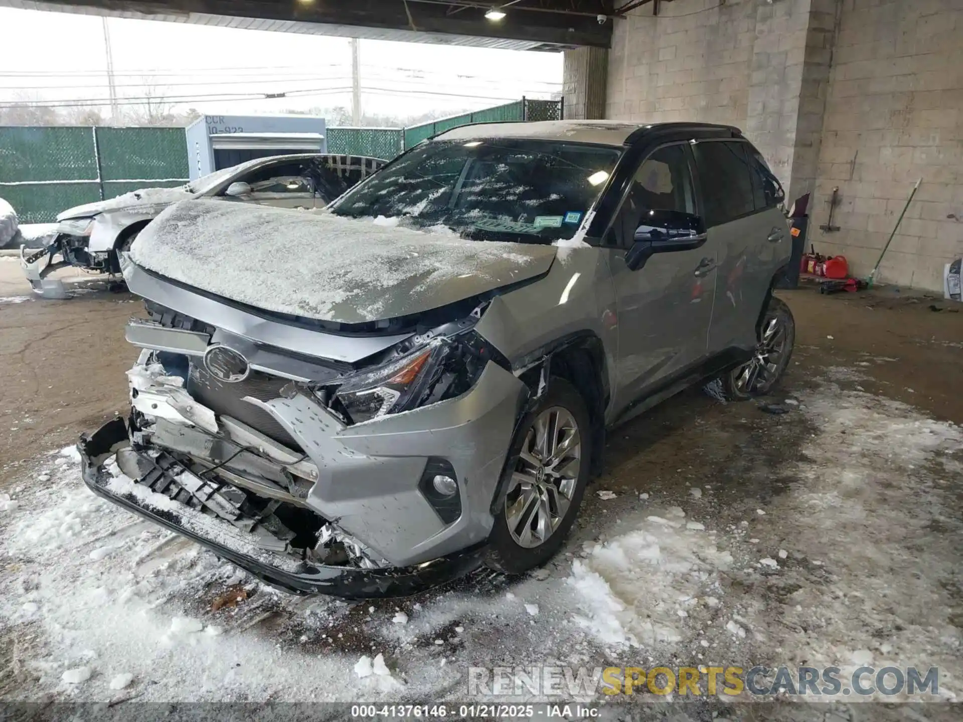 2 Photograph of a damaged car 2T3A1RFV3KW064119 TOYOTA RAV4 2019