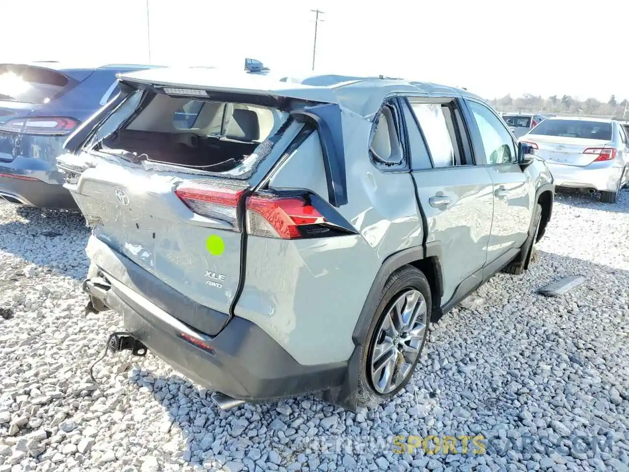 4 Photograph of a damaged car 2T3A1RFV3KW078280 TOYOTA RAV4 2019