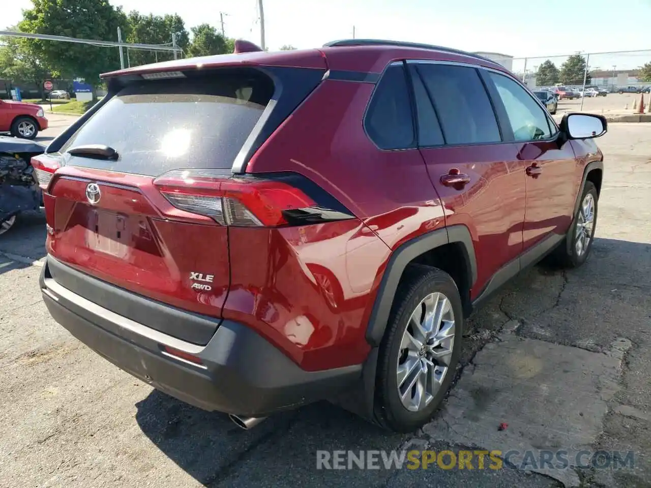 4 Photograph of a damaged car 2T3A1RFV4KC013441 TOYOTA RAV4 2019