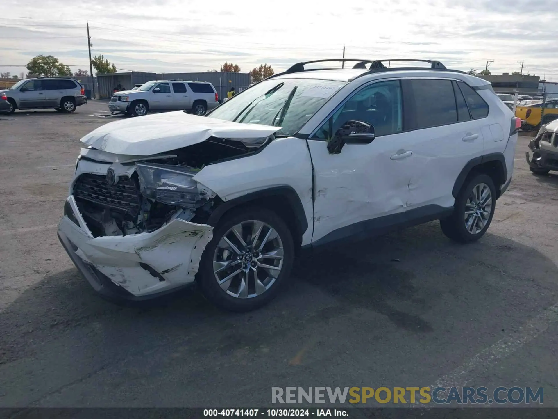 2 Photograph of a damaged car 2T3A1RFV4KC050778 TOYOTA RAV4 2019