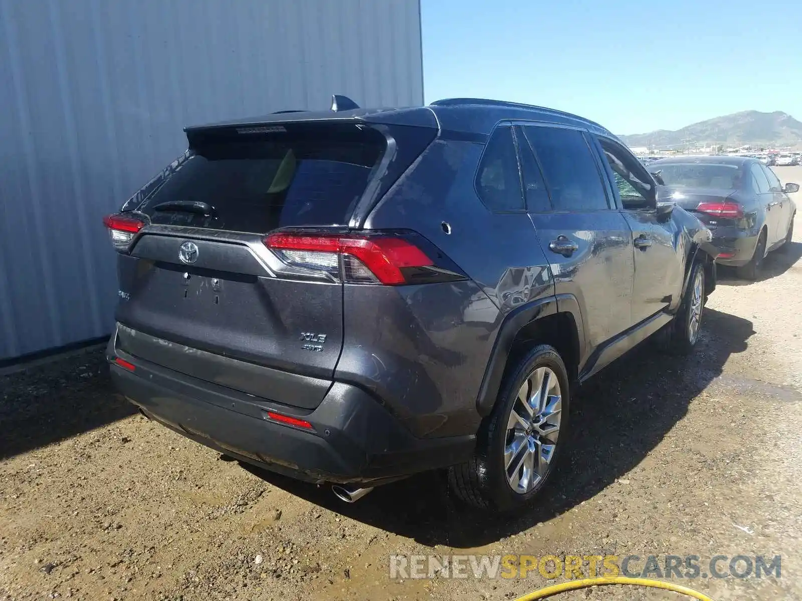 4 Photograph of a damaged car 2T3A1RFV4KC053891 TOYOTA RAV4 2019