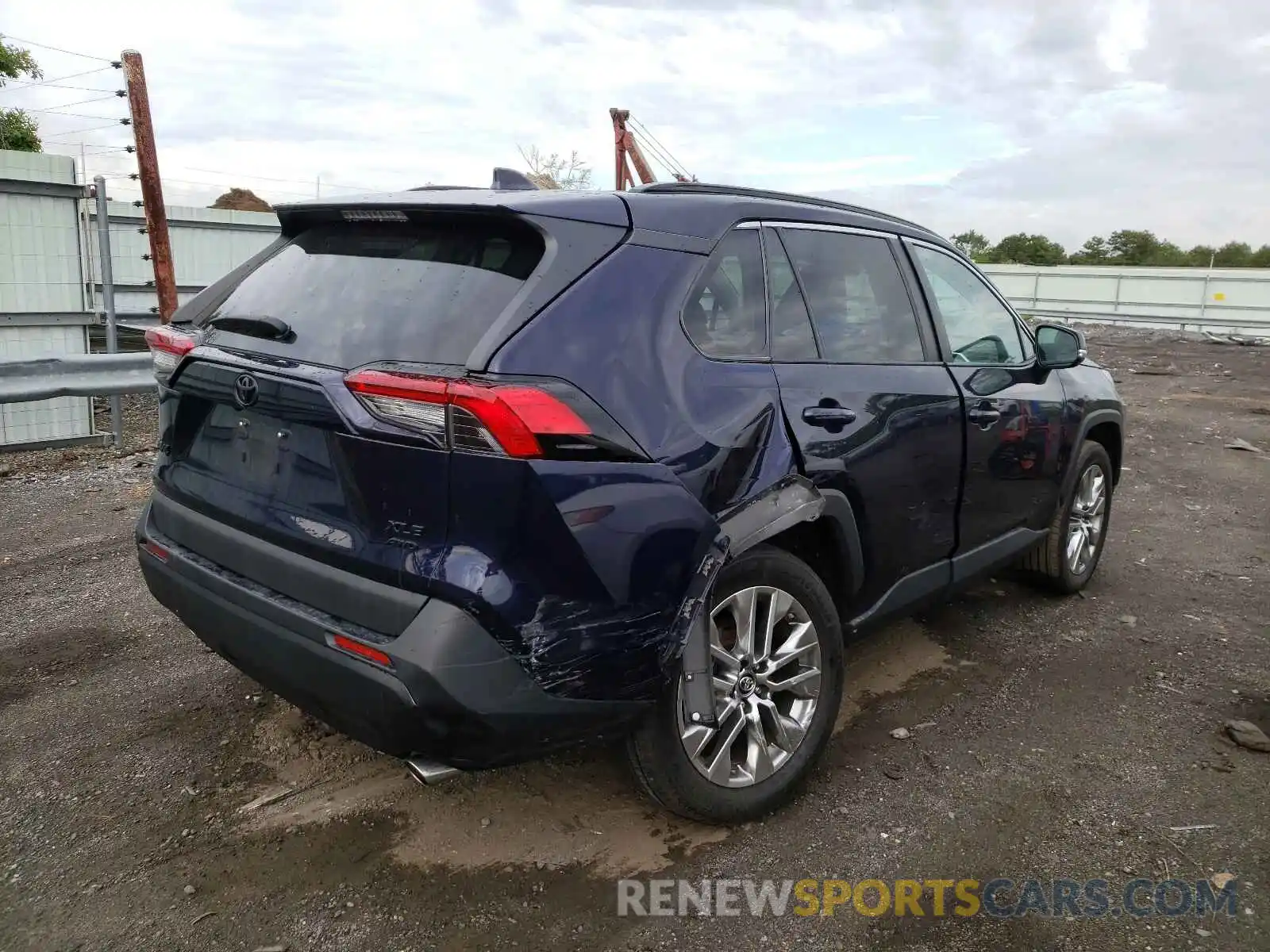 4 Photograph of a damaged car 2T3A1RFV4KW036605 TOYOTA RAV4 2019