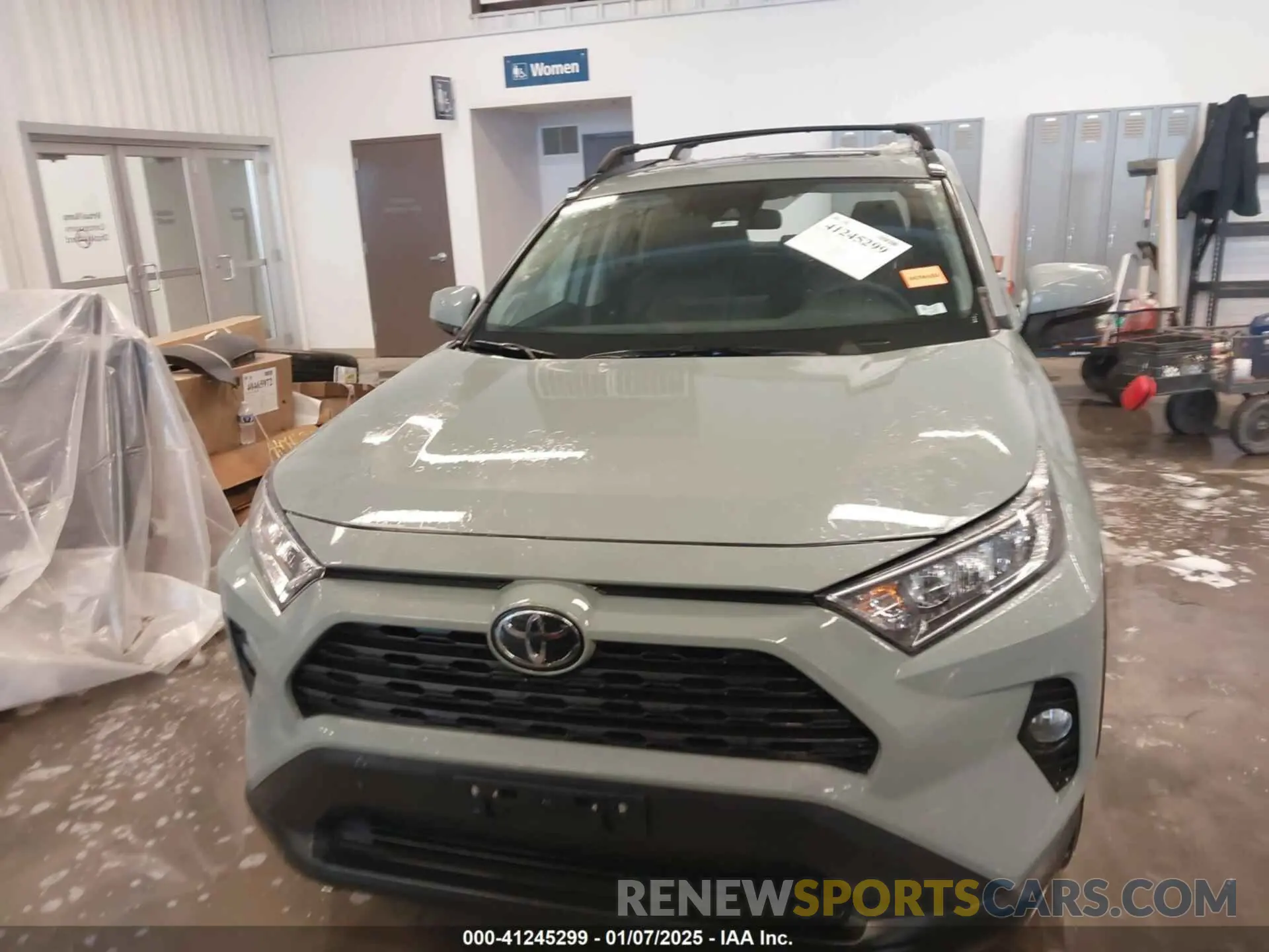 12 Photograph of a damaged car 2T3A1RFV4KW044767 TOYOTA RAV4 2019