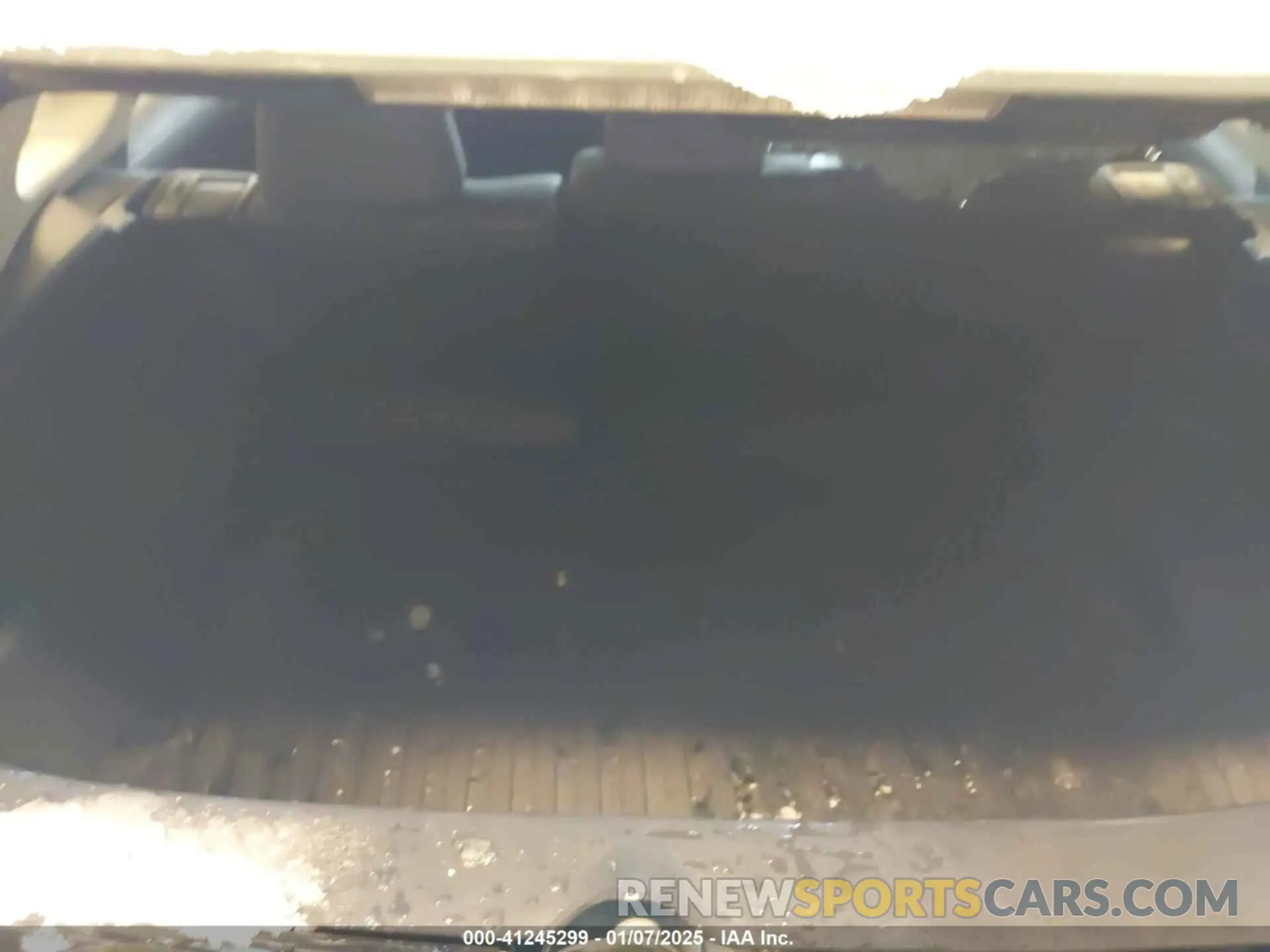 17 Photograph of a damaged car 2T3A1RFV4KW044767 TOYOTA RAV4 2019