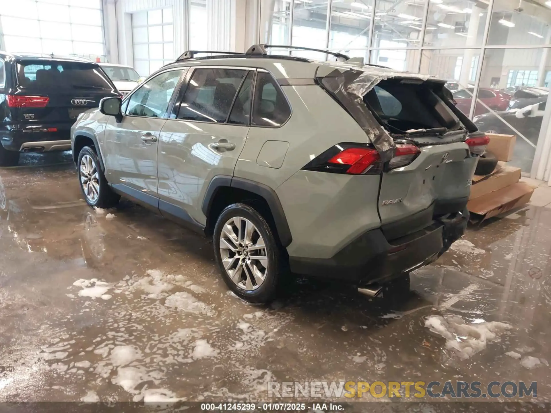 3 Photograph of a damaged car 2T3A1RFV4KW044767 TOYOTA RAV4 2019