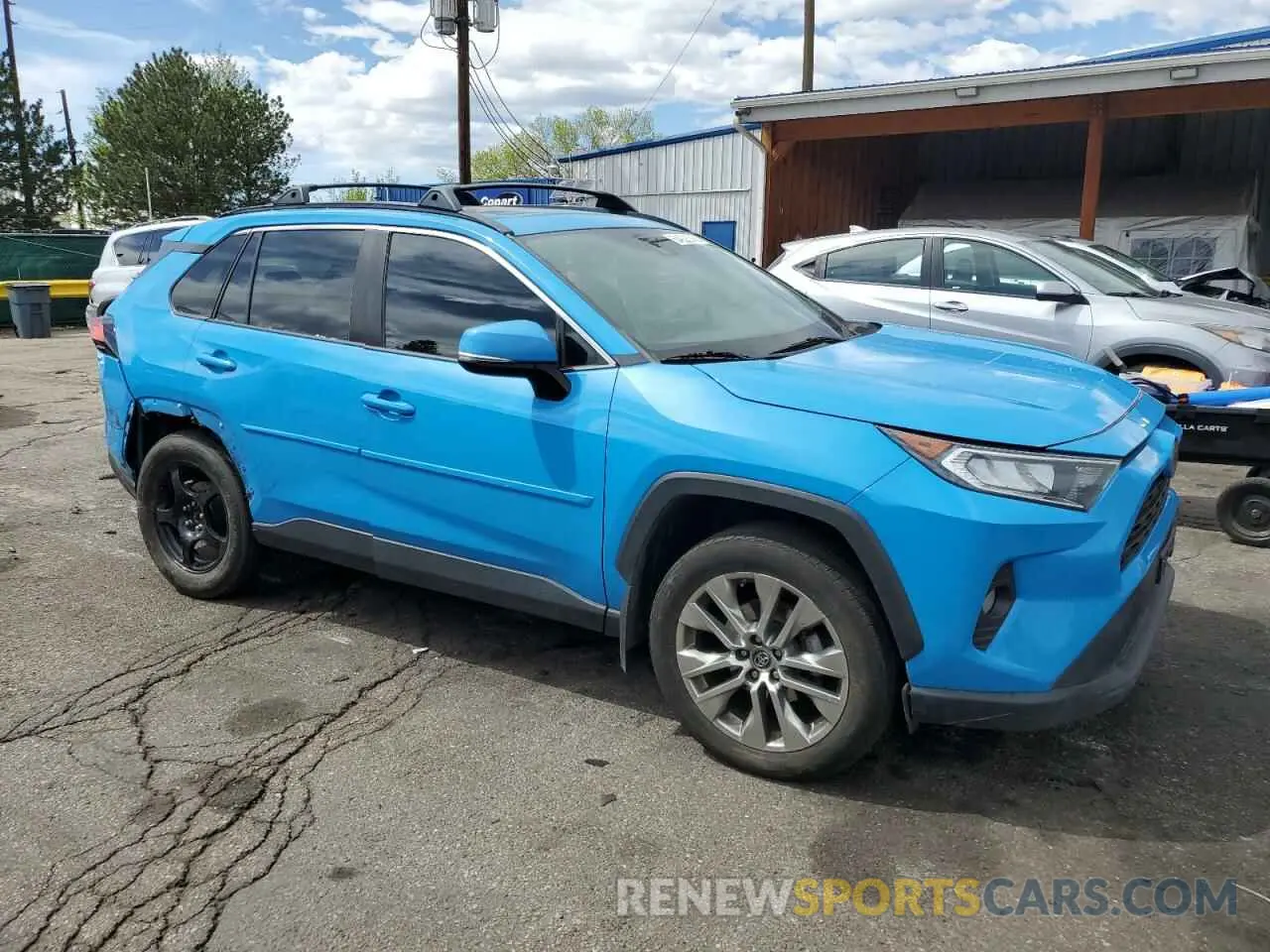 4 Photograph of a damaged car 2T3A1RFV4KW047846 TOYOTA RAV4 2019