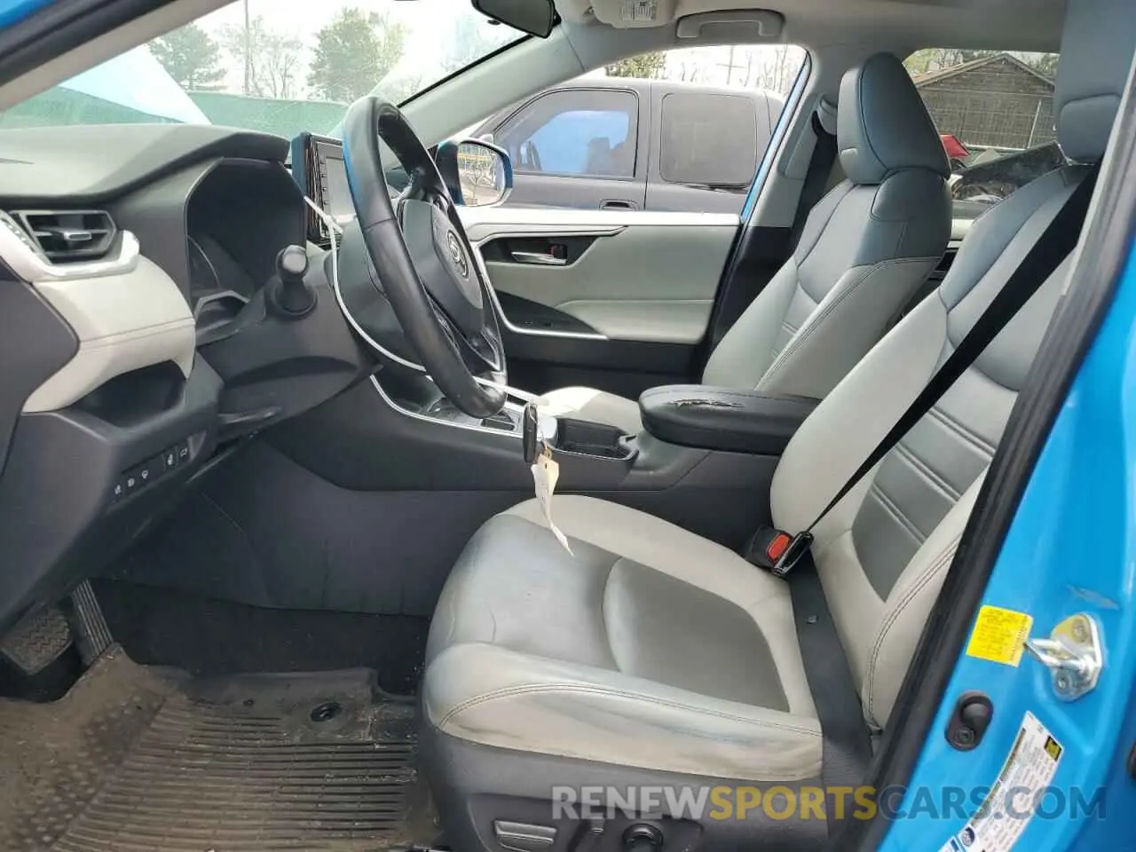 7 Photograph of a damaged car 2T3A1RFV4KW047846 TOYOTA RAV4 2019