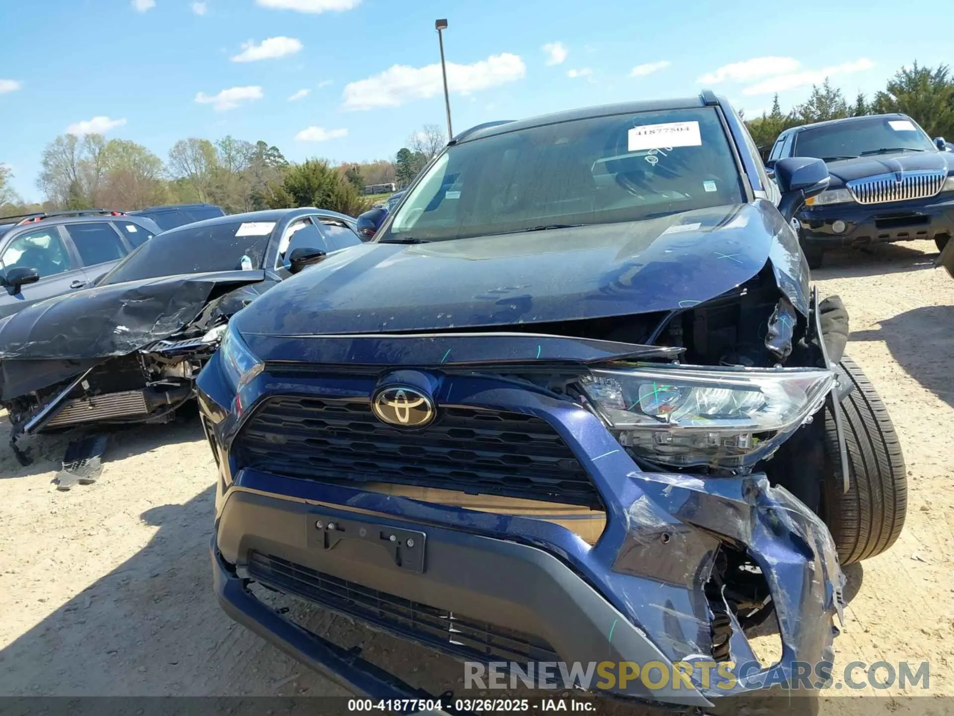 12 Photograph of a damaged car 2T3A1RFV4KW078806 TOYOTA RAV4 2019